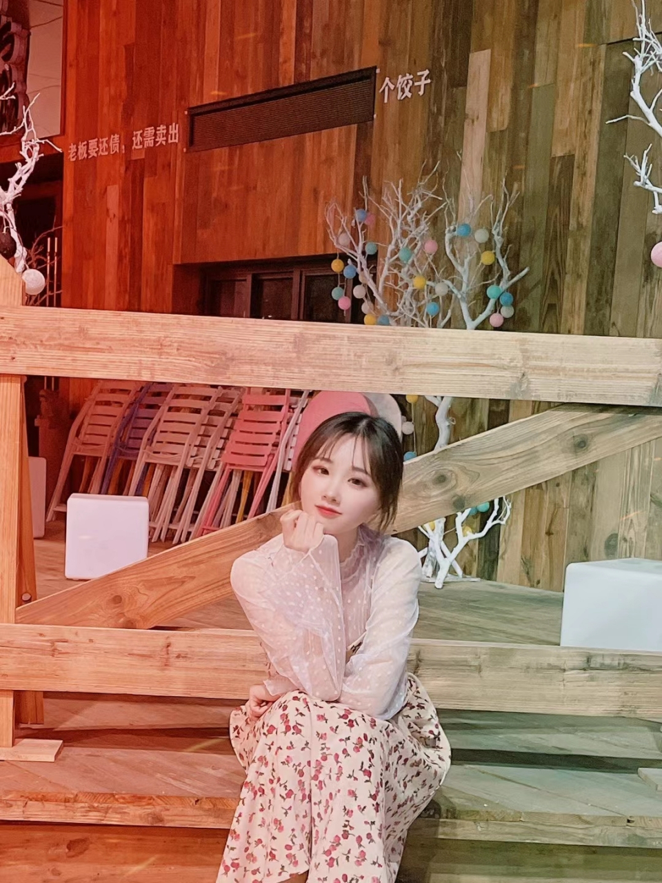 撒把红豆任相思无聊才写五步诗字太少不写了