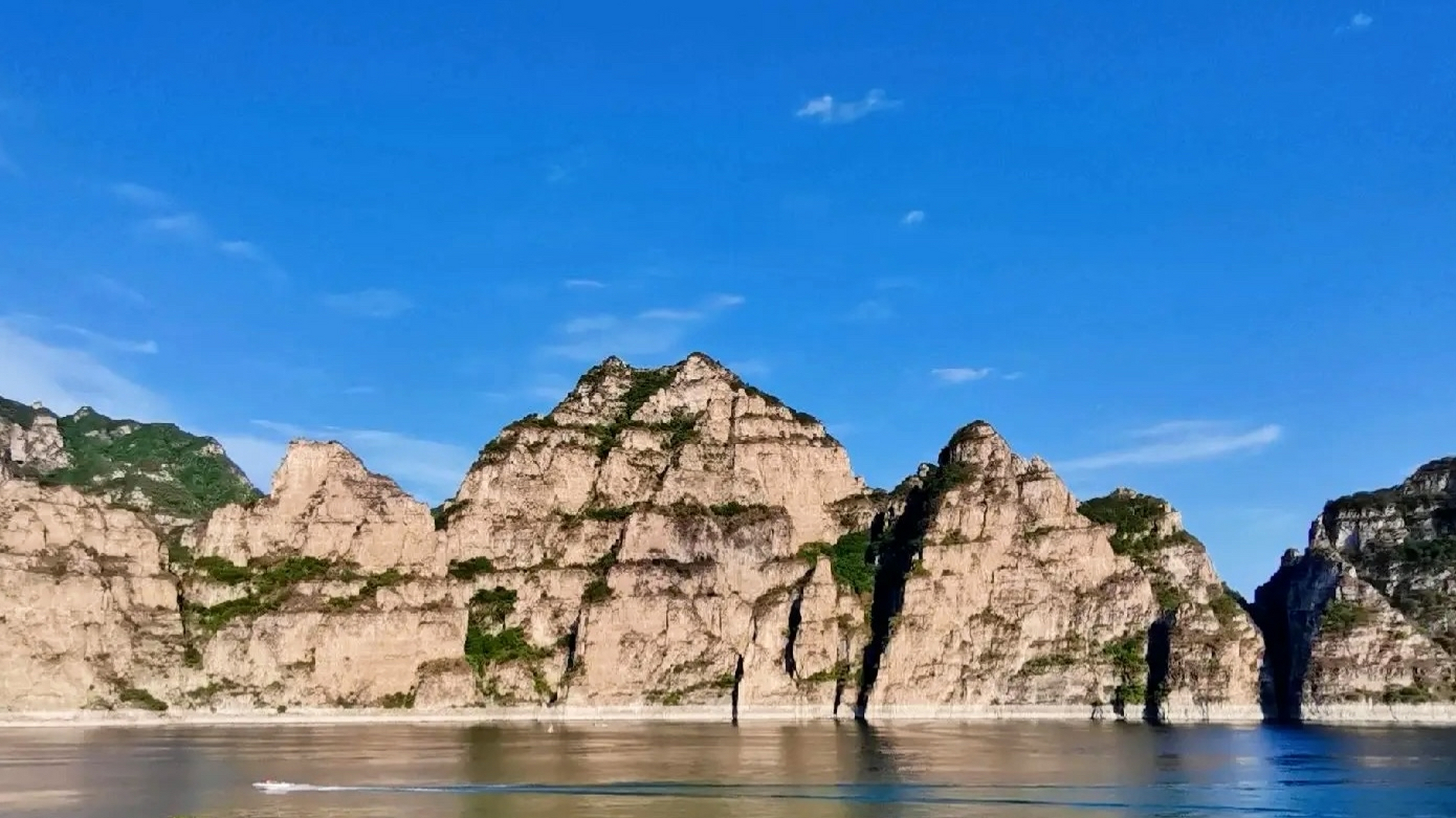 承德蟠龙湖景区图片