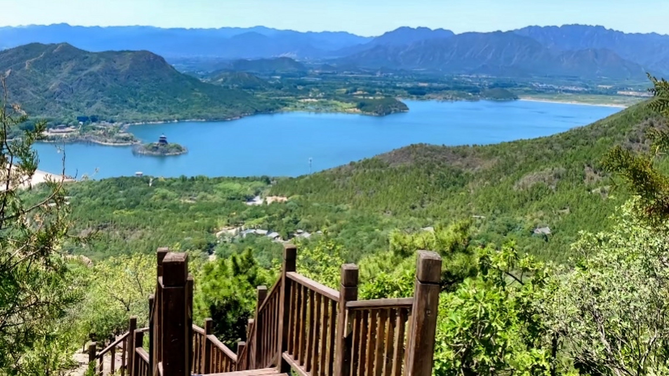 必去的夏日出游目的地#蟒山国家森林公园位于北京西北郊昌平区,又称