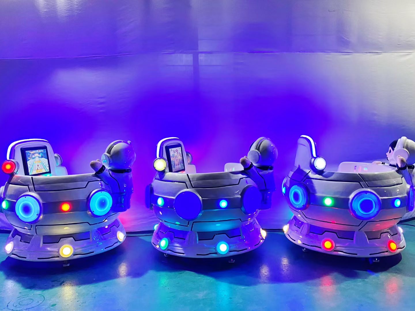 双人位射水射球大屏幕游戏机.