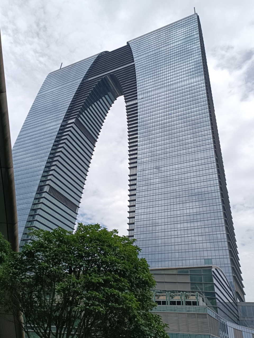 苏州中心标识性建筑和美食