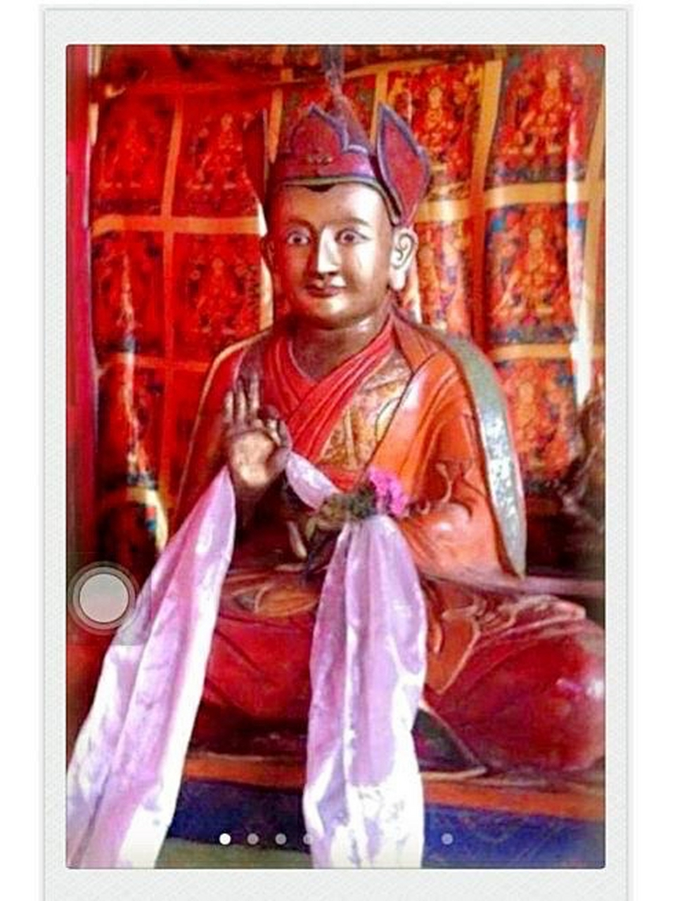 新龙县江堆寺      建寺于1291年,是四川甘孜最古老的寺院之一,历史上