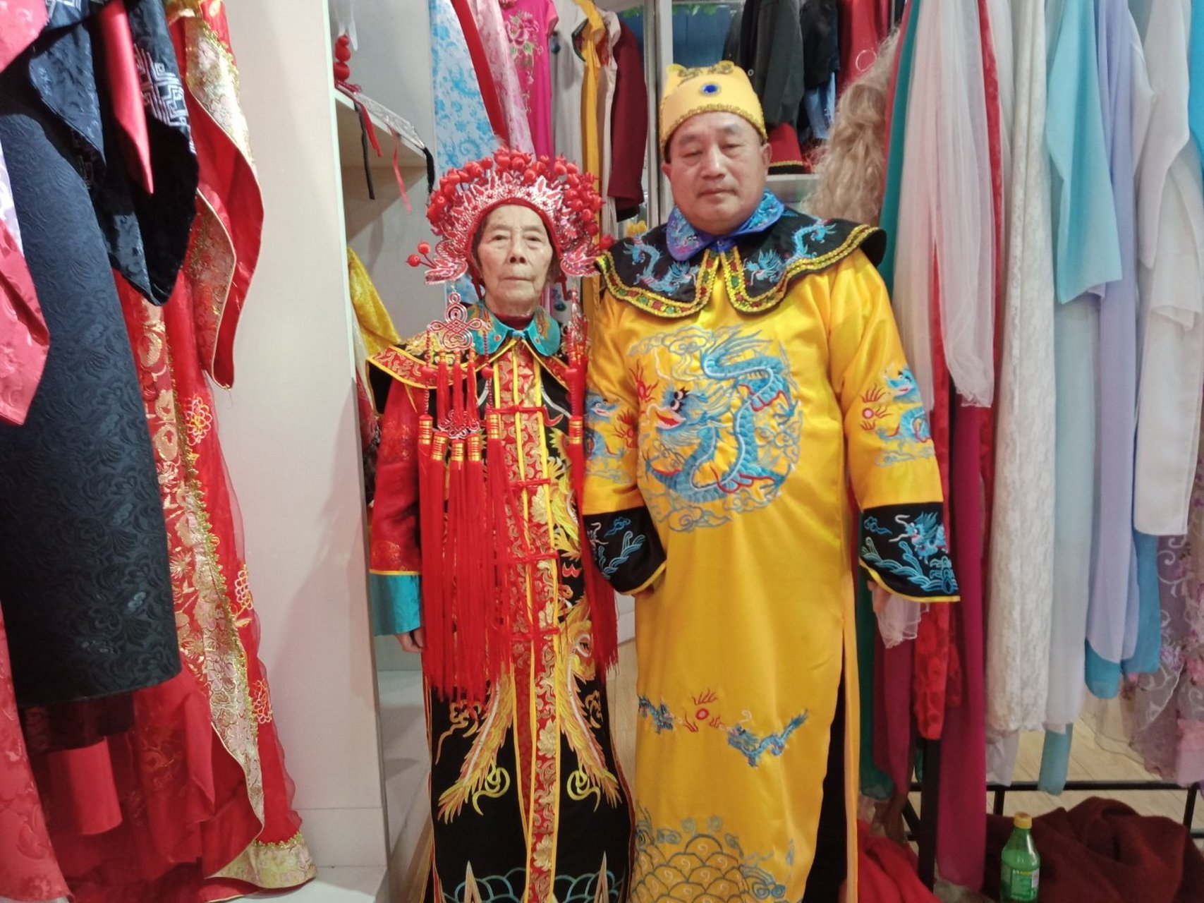 答邦海皇上答邦海