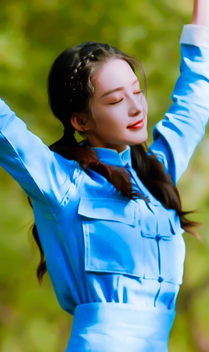 李沁元气双马尾