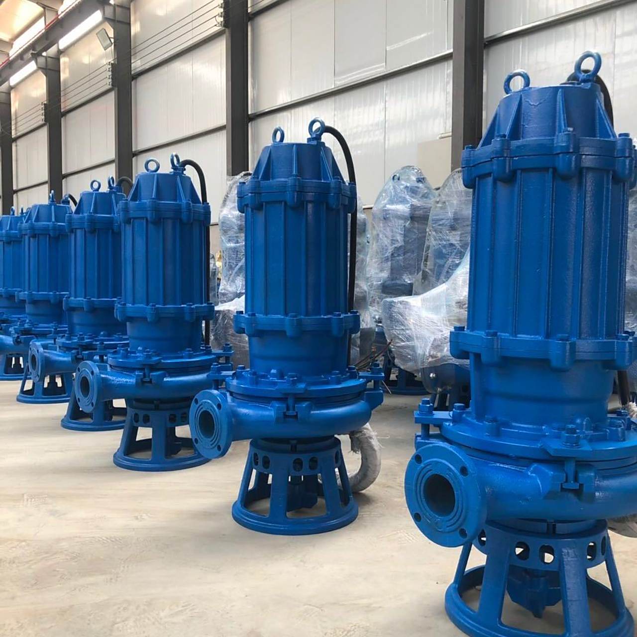 zjq潜水渣浆泵介绍及应用  zjq潜水渣浆泵是一种专门用于输送含有颗粒