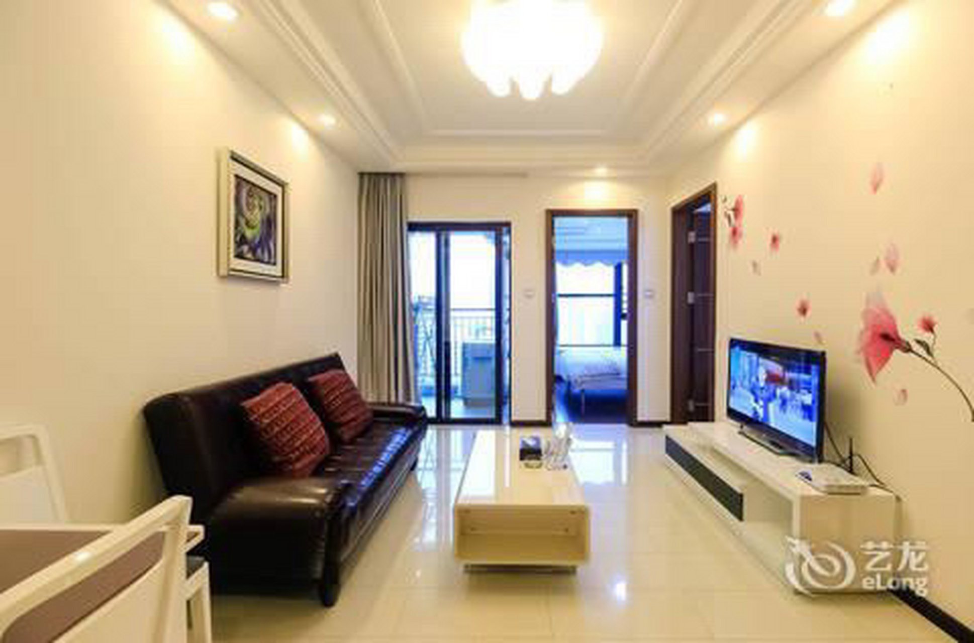 2014年,格力集团总投资近4亿元的格力康乐园二期员工公寓已投入使用