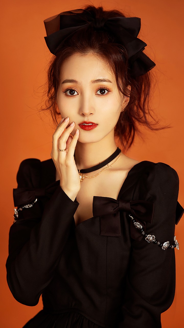 牛欣欣的绝美头像 壁纸#动态连更挑战