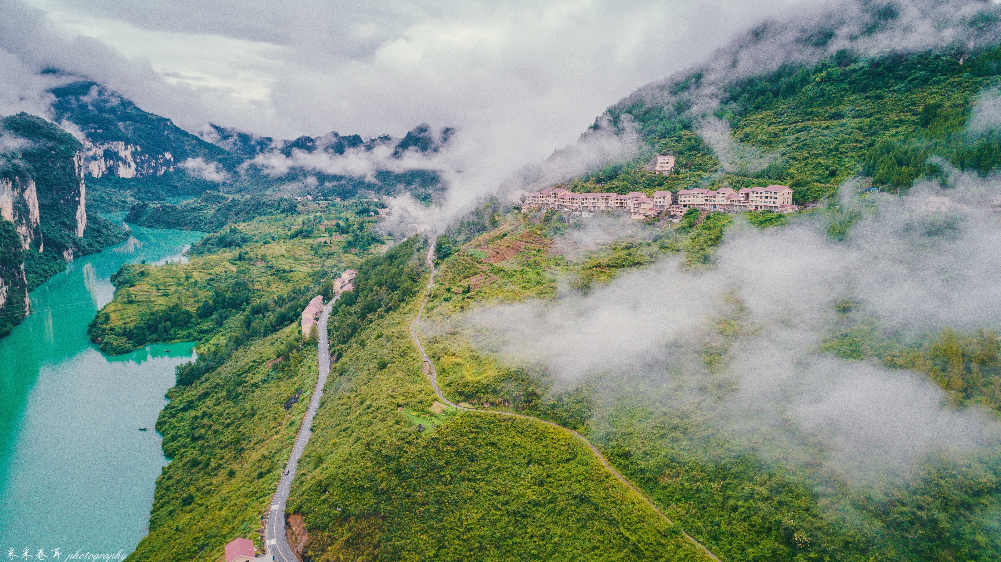 阿蓬江风景区图片