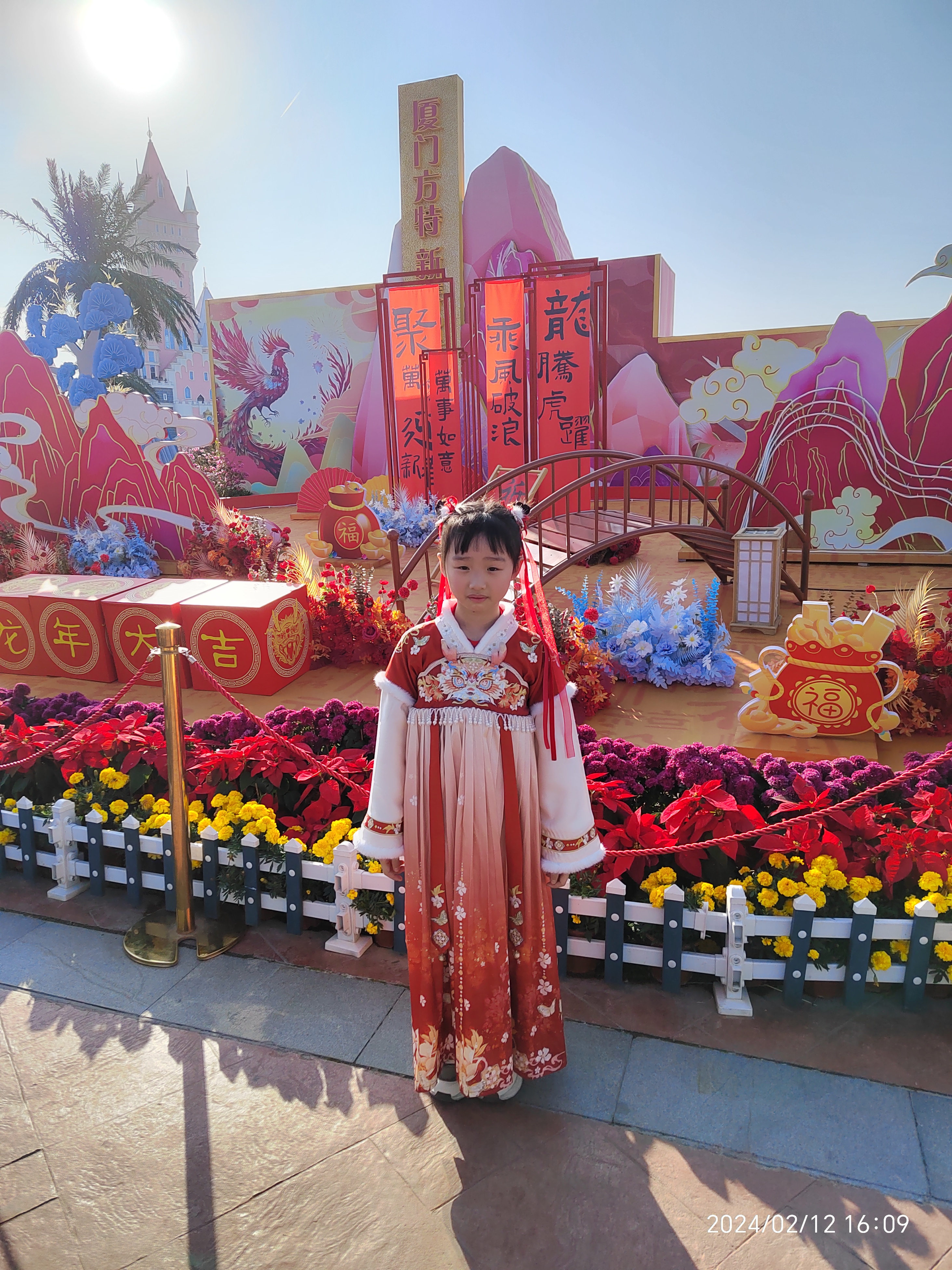 春日汉服萌娃,穿越时光的童年!