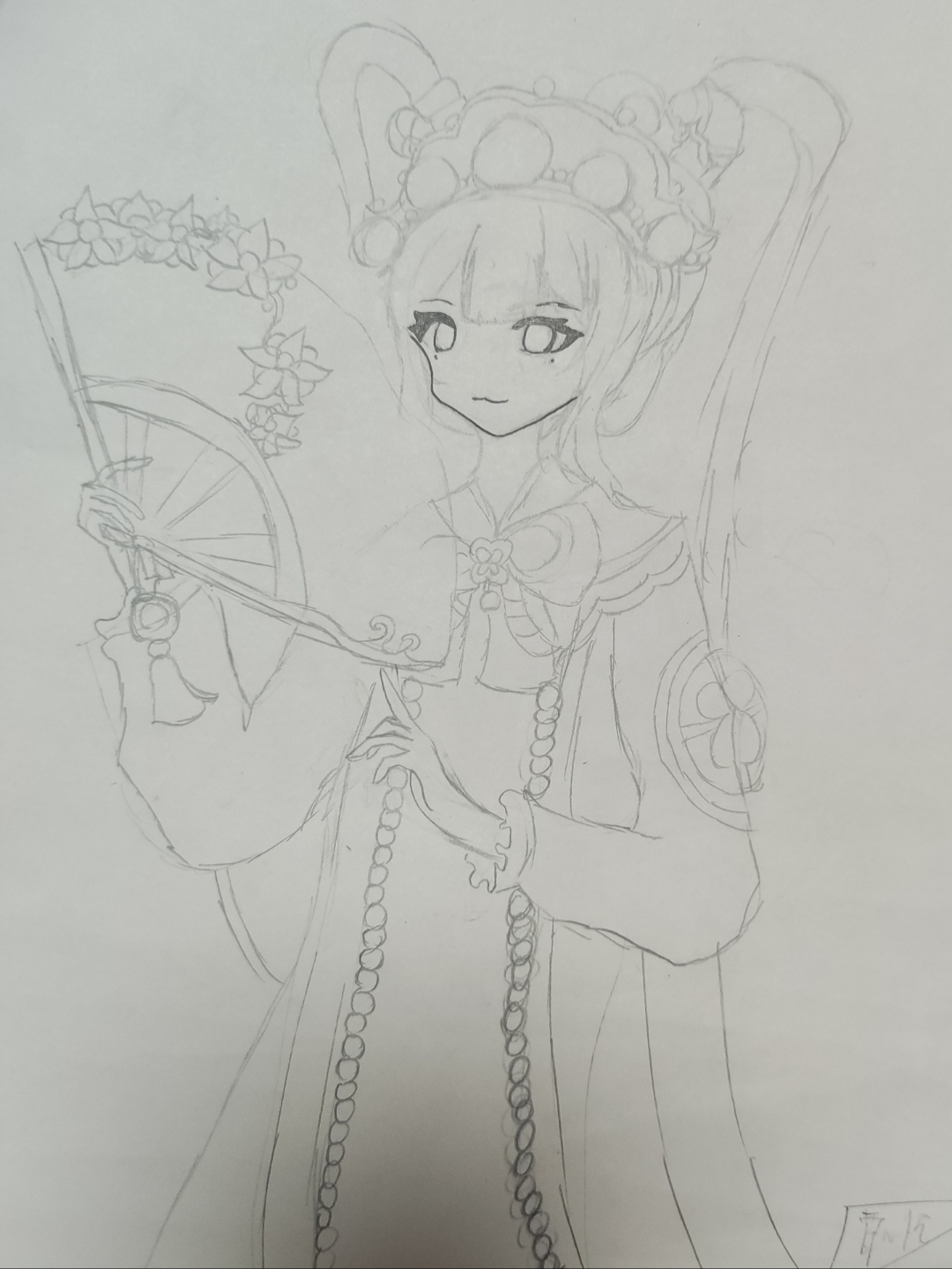 不妨去体验一下汉服的魅力,或者收藏一把精美的扇子,感受那独特的文化
