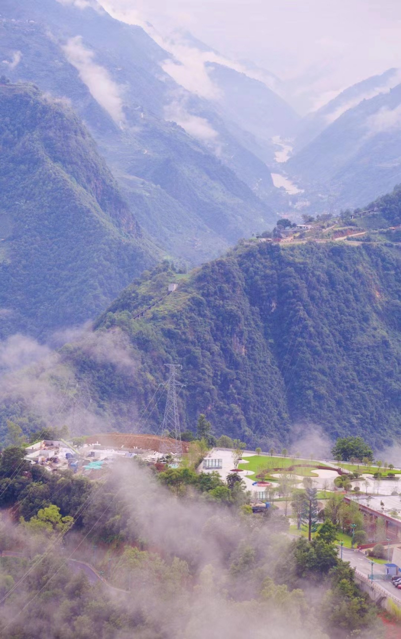 怒江藏着一座古城知子罗,废弃了仅40年,如今人们又搬回这里,记忆之城