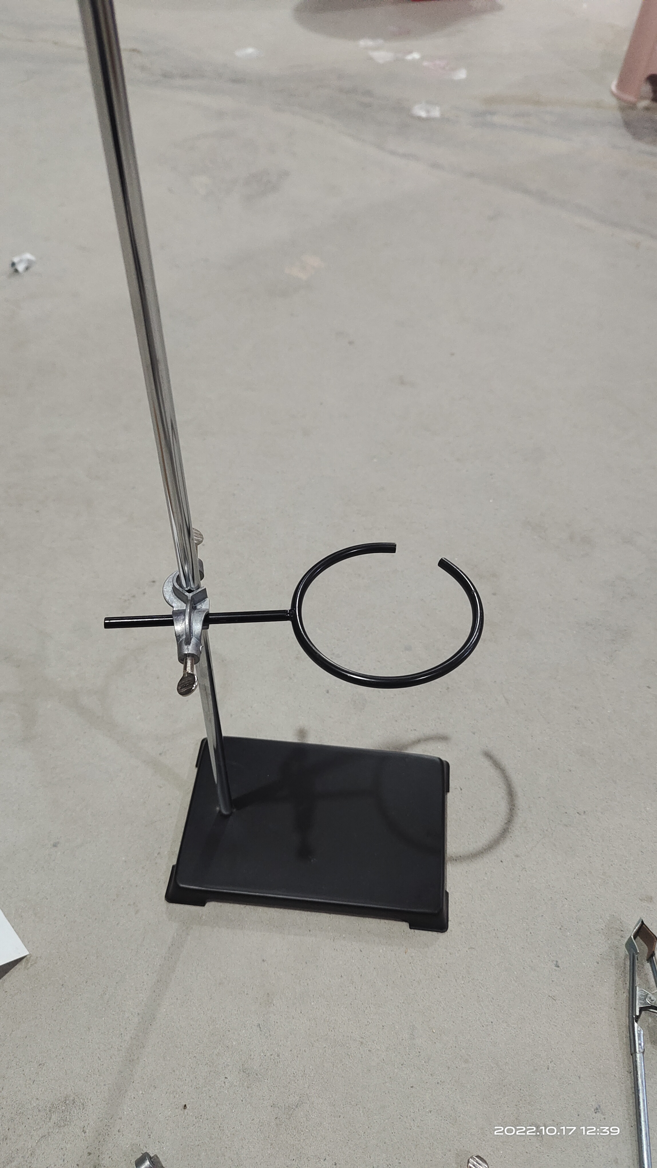 方座支架的安装