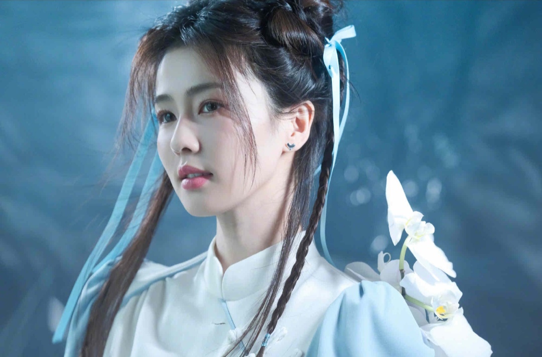 白露绝美照片,这是我认为白鹿最美的照片!