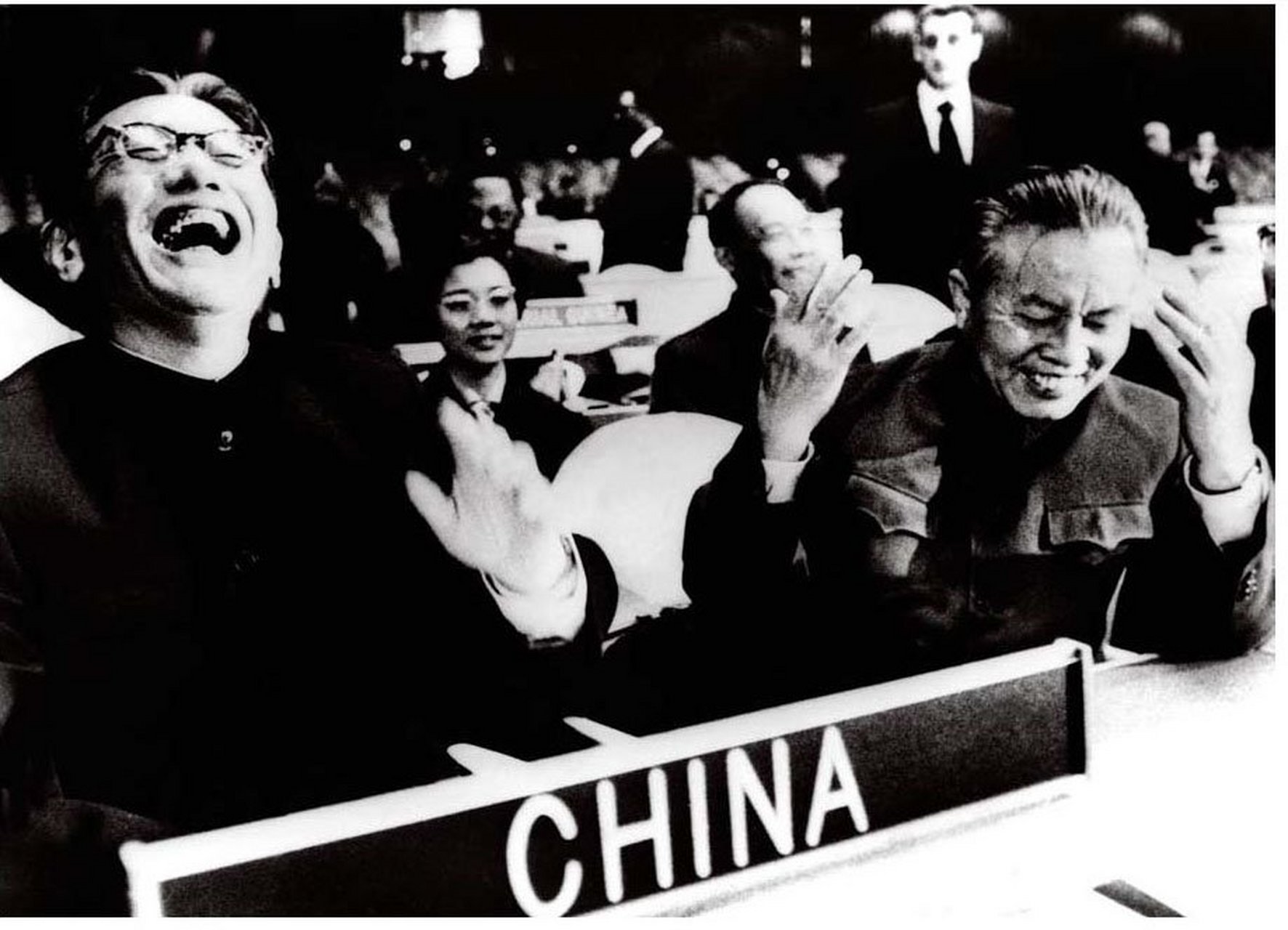 【图说历史】1971年10月25日,第26届联合国大会通过了恢复中华人民