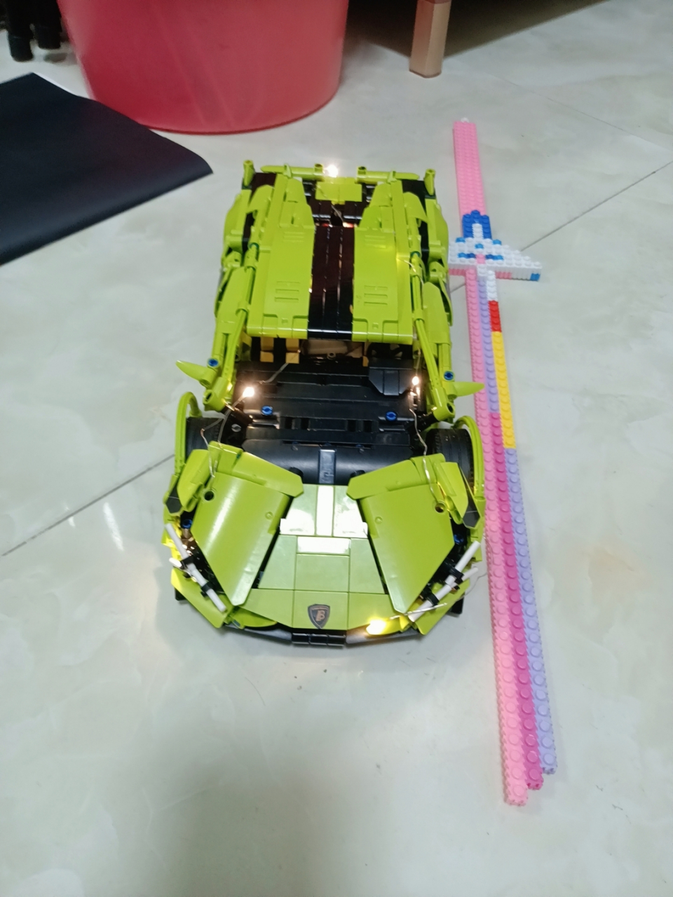 今天拼搭了乐高兰博基尼,真是太棒了!