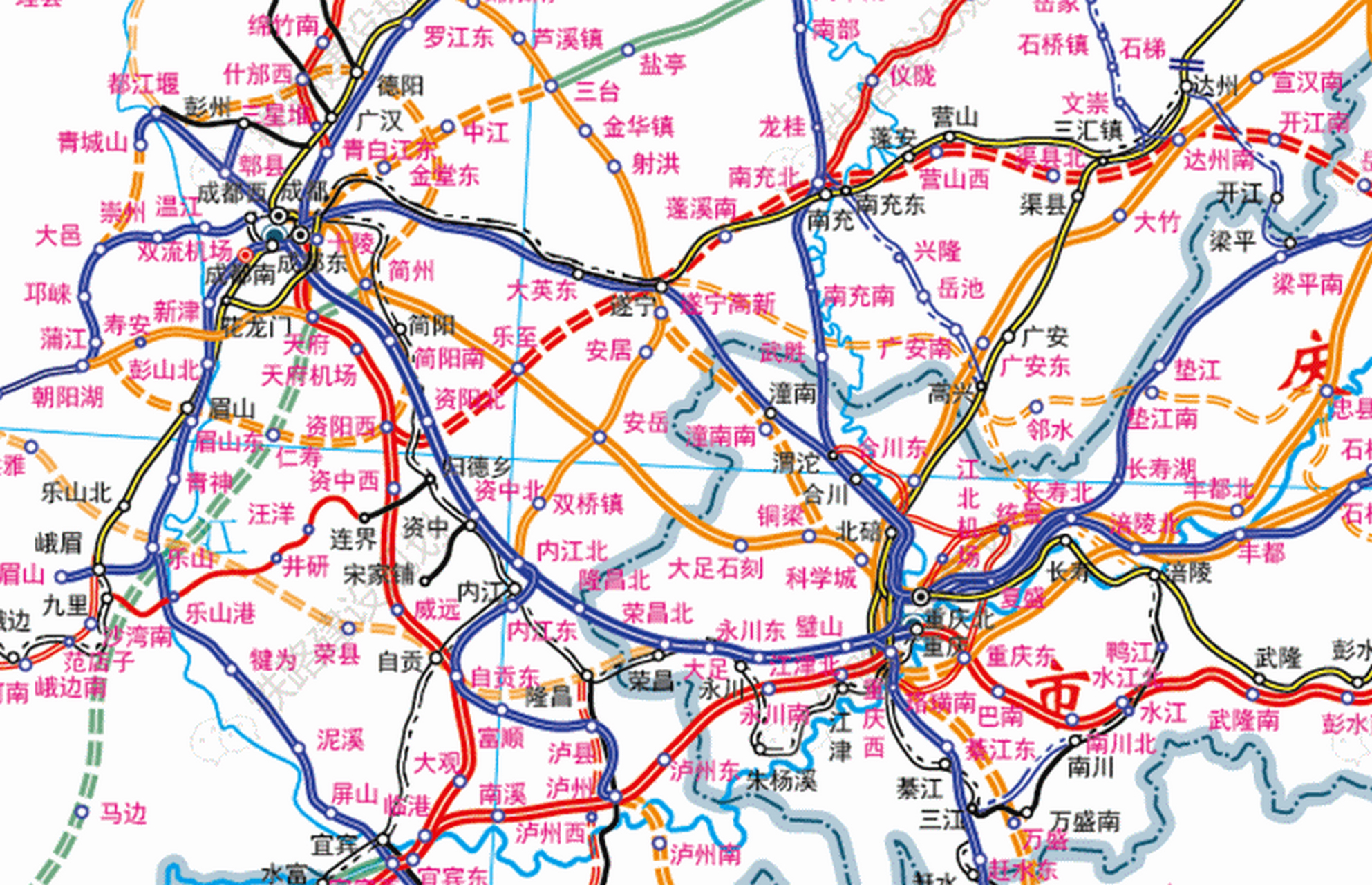近日,成渝中线高铁缙云山隧道,云雾山隧道两座隧道同日进洞施工,标志
