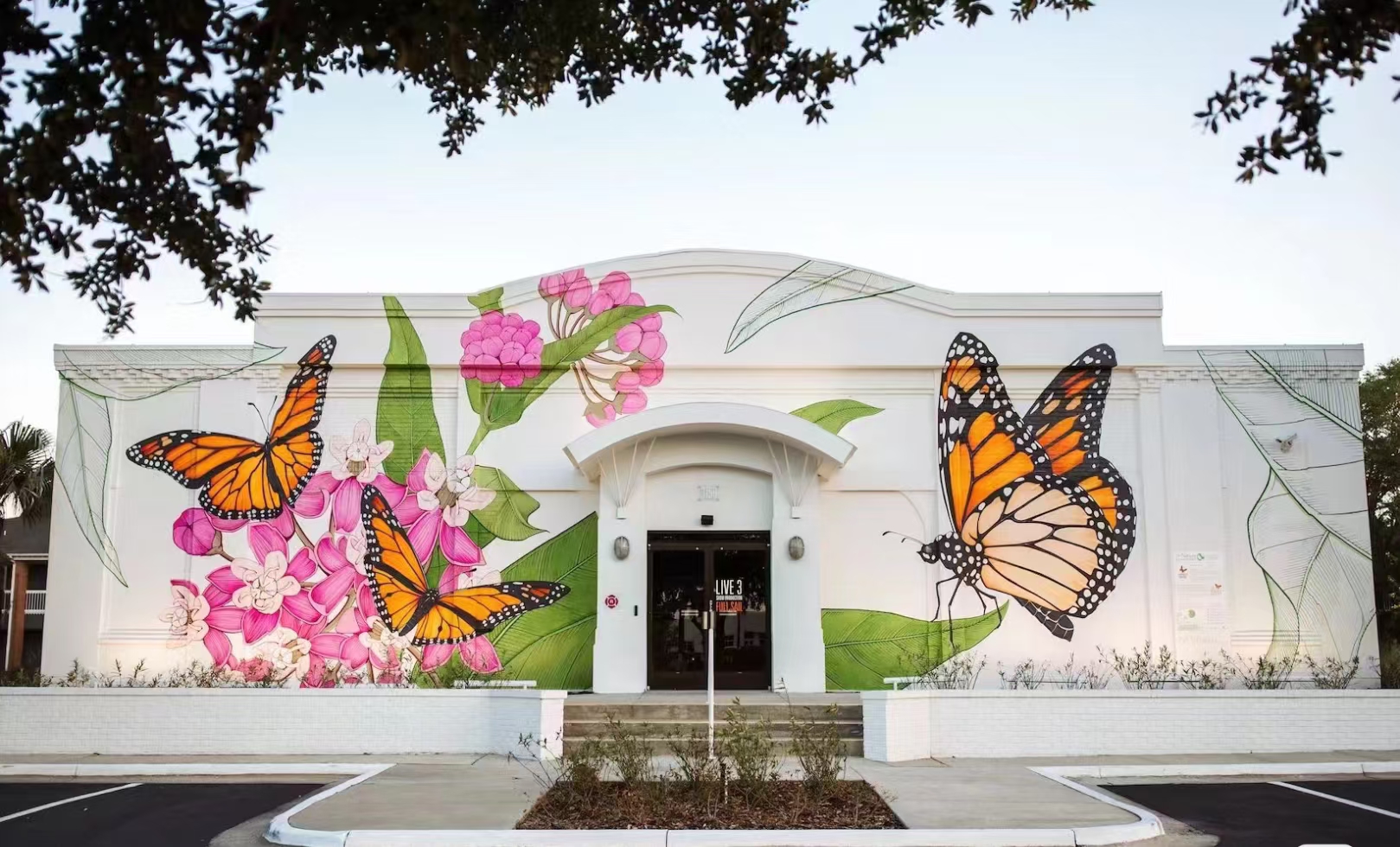 我们都爱聊八卦# 外墙墙体彩绘欣赏