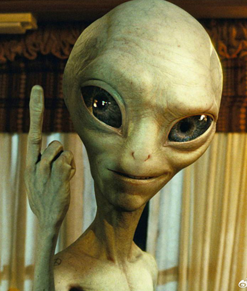 网友: 不装了,摊牌了,我就是外星人!