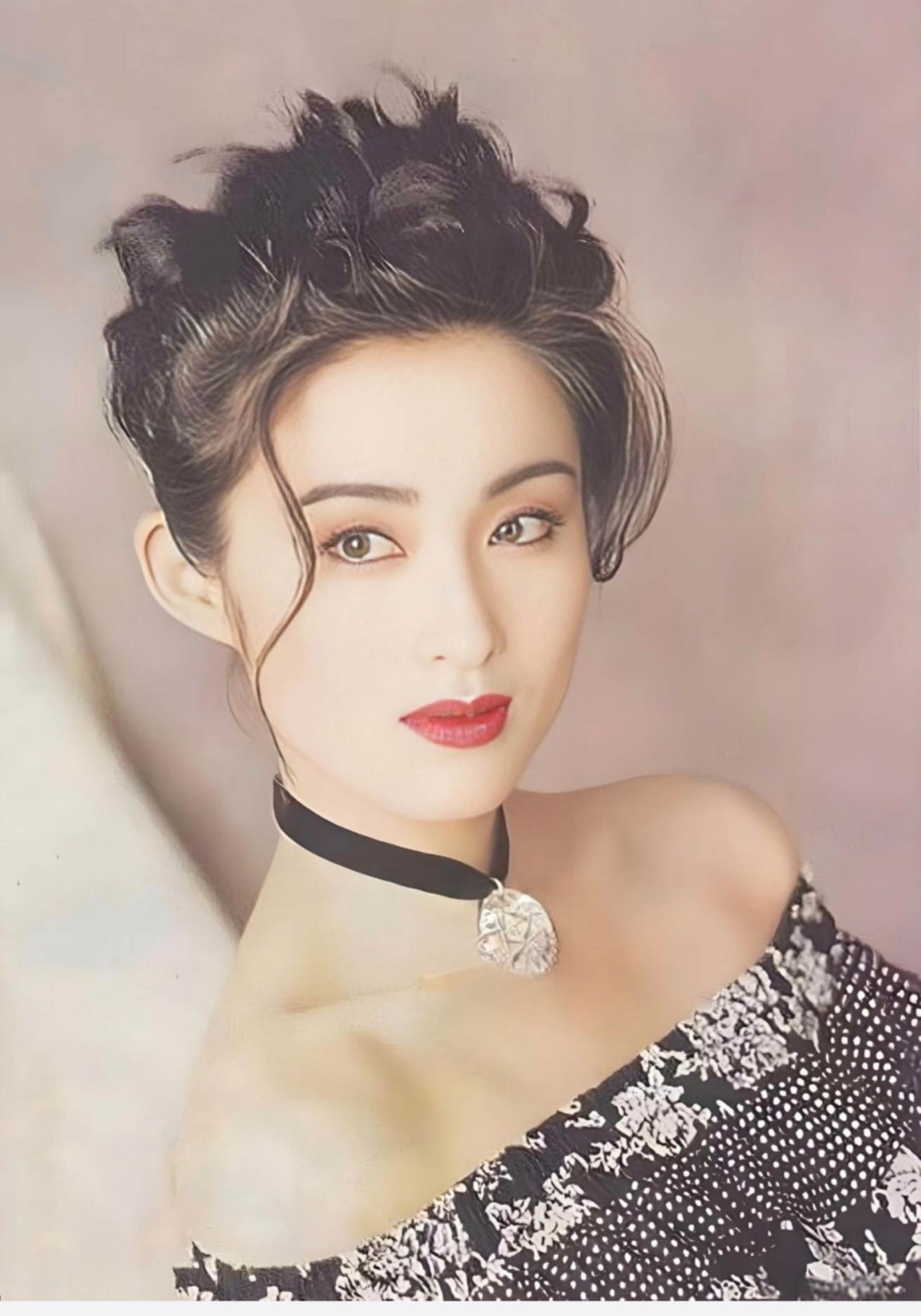 张敏,九十年代的港风女神,香港影视的高产量女星