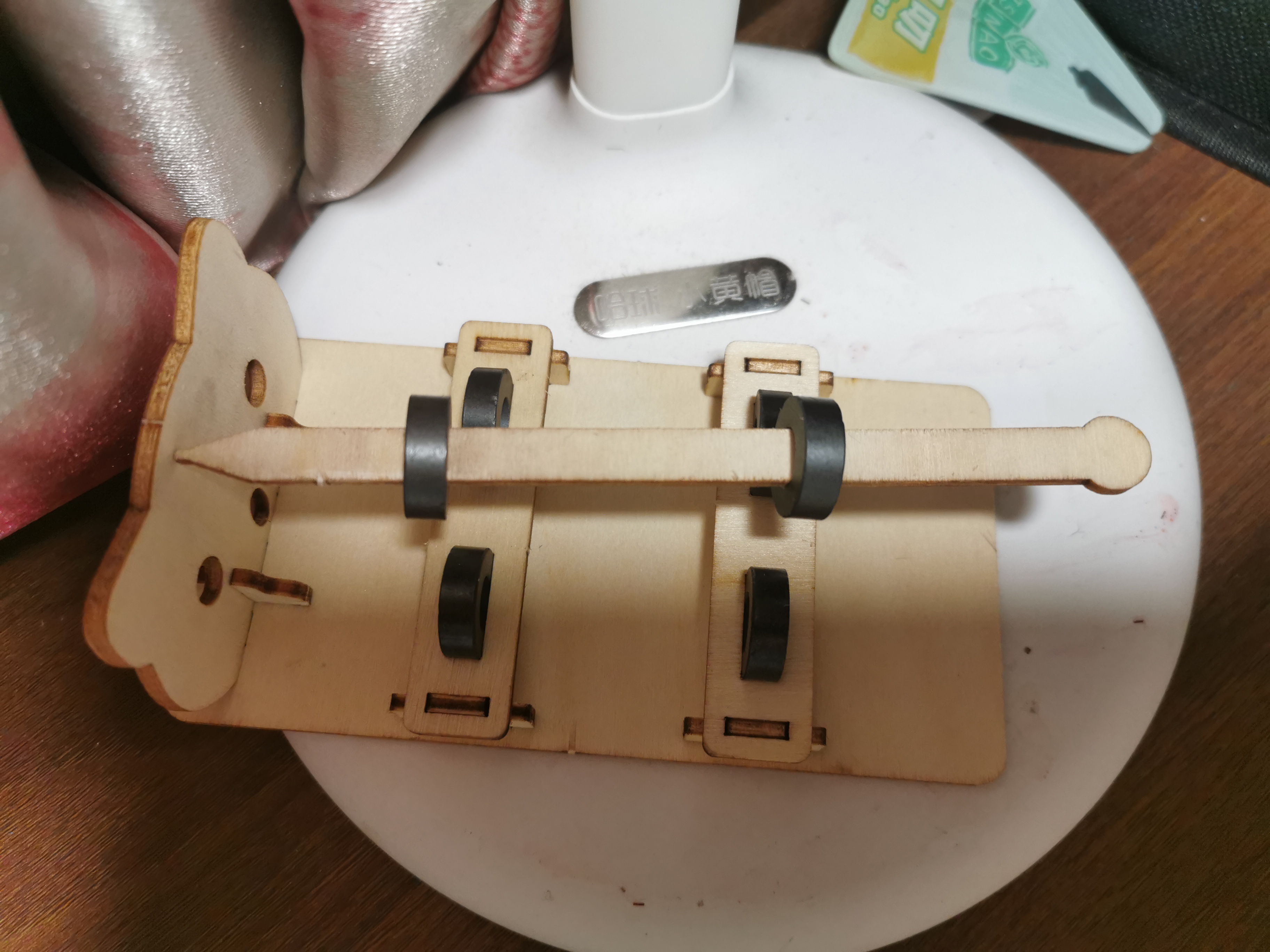 100个磁铁科技小制作_磁铁科技作品