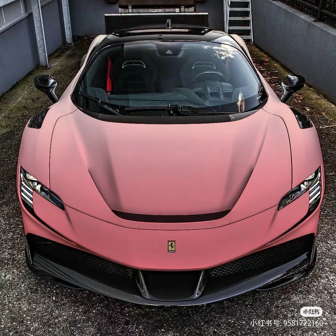 93  94当浪漫粉色与超级跑车法拉利相遇,会碰撞出怎样的火花?