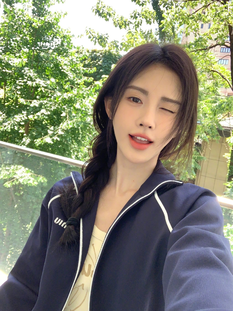 鞠婧祎# 甜甜的侧麻花辫