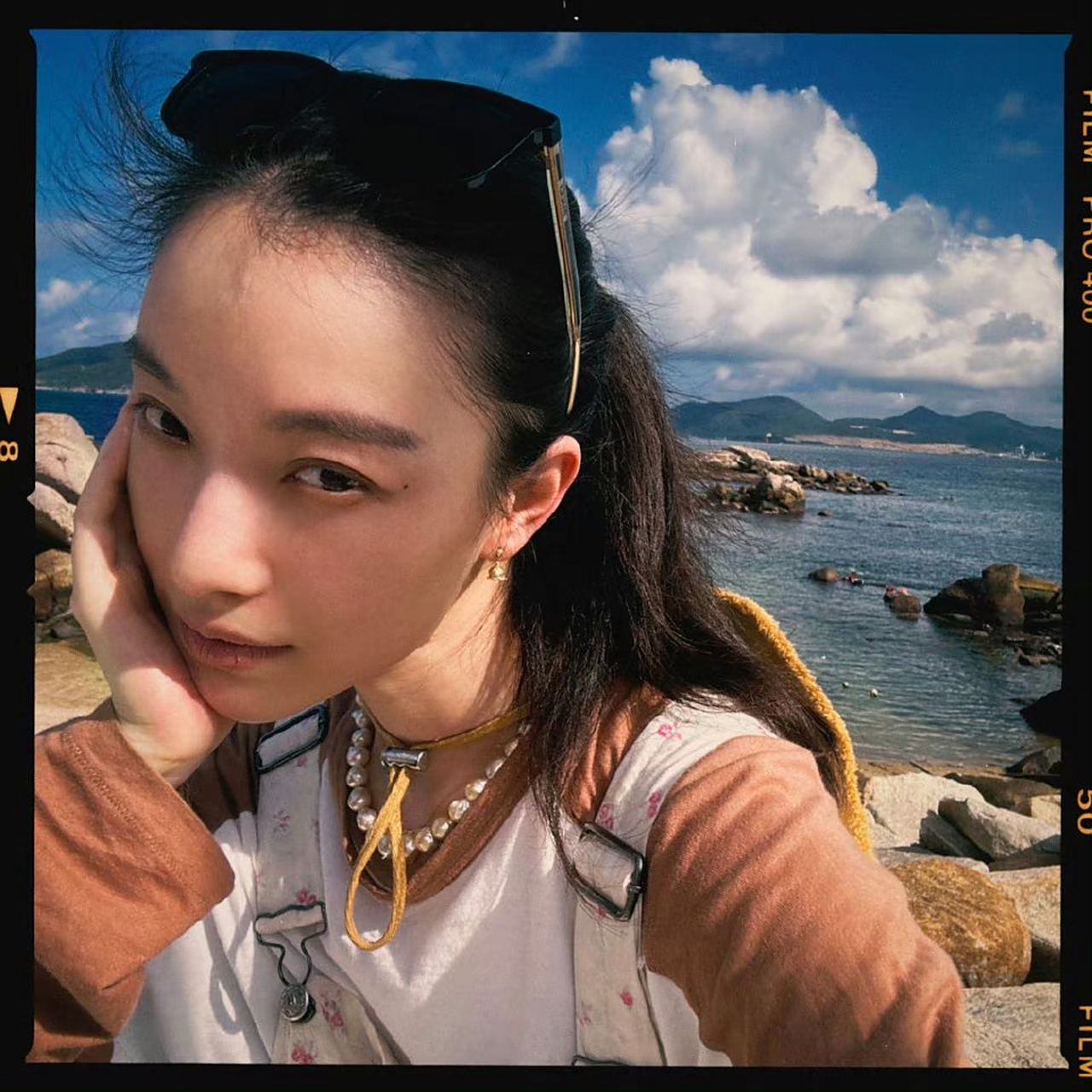 倪妮的珍珠项链好漂亮,由高雅变成了高酷90