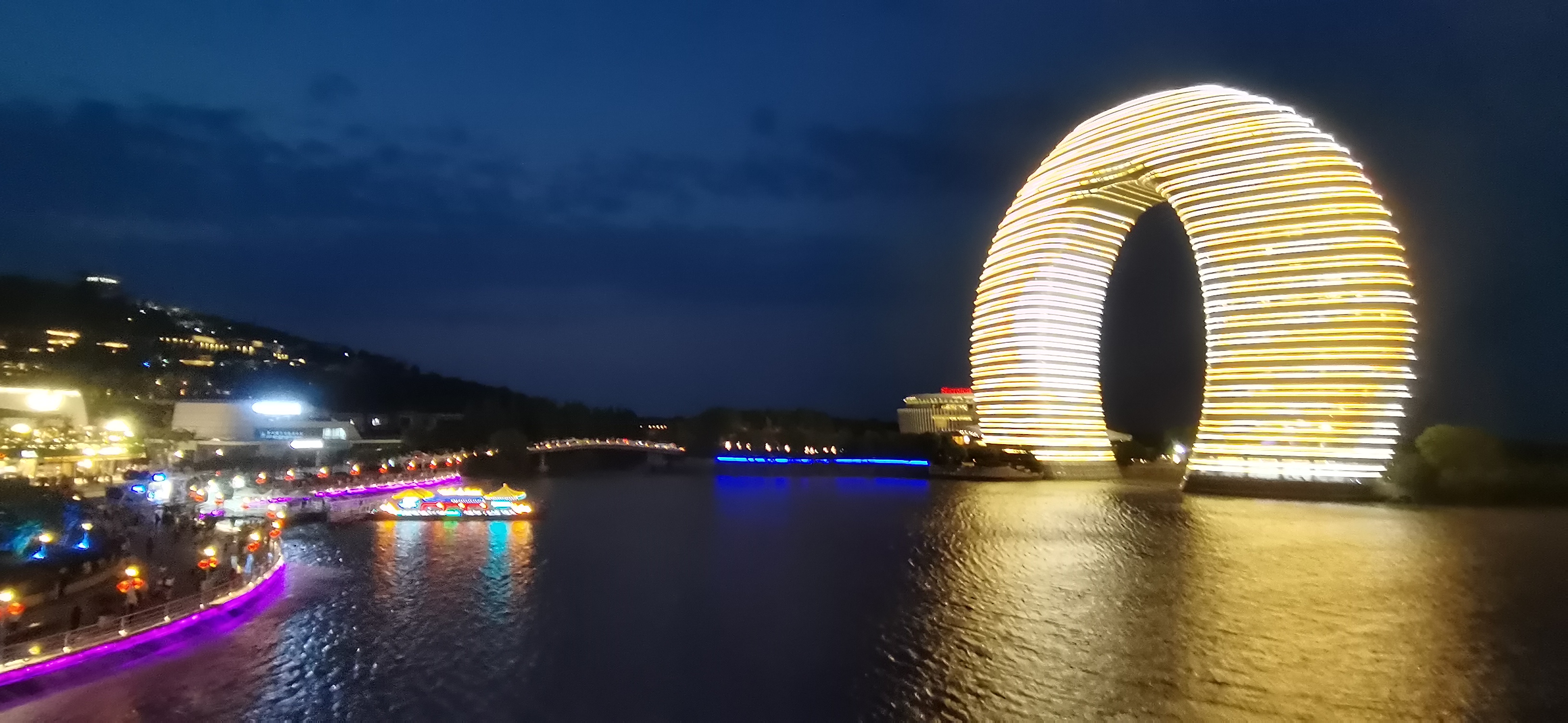 或许你能够发现 家庭教育的难题 欠缺的是倾听与理解