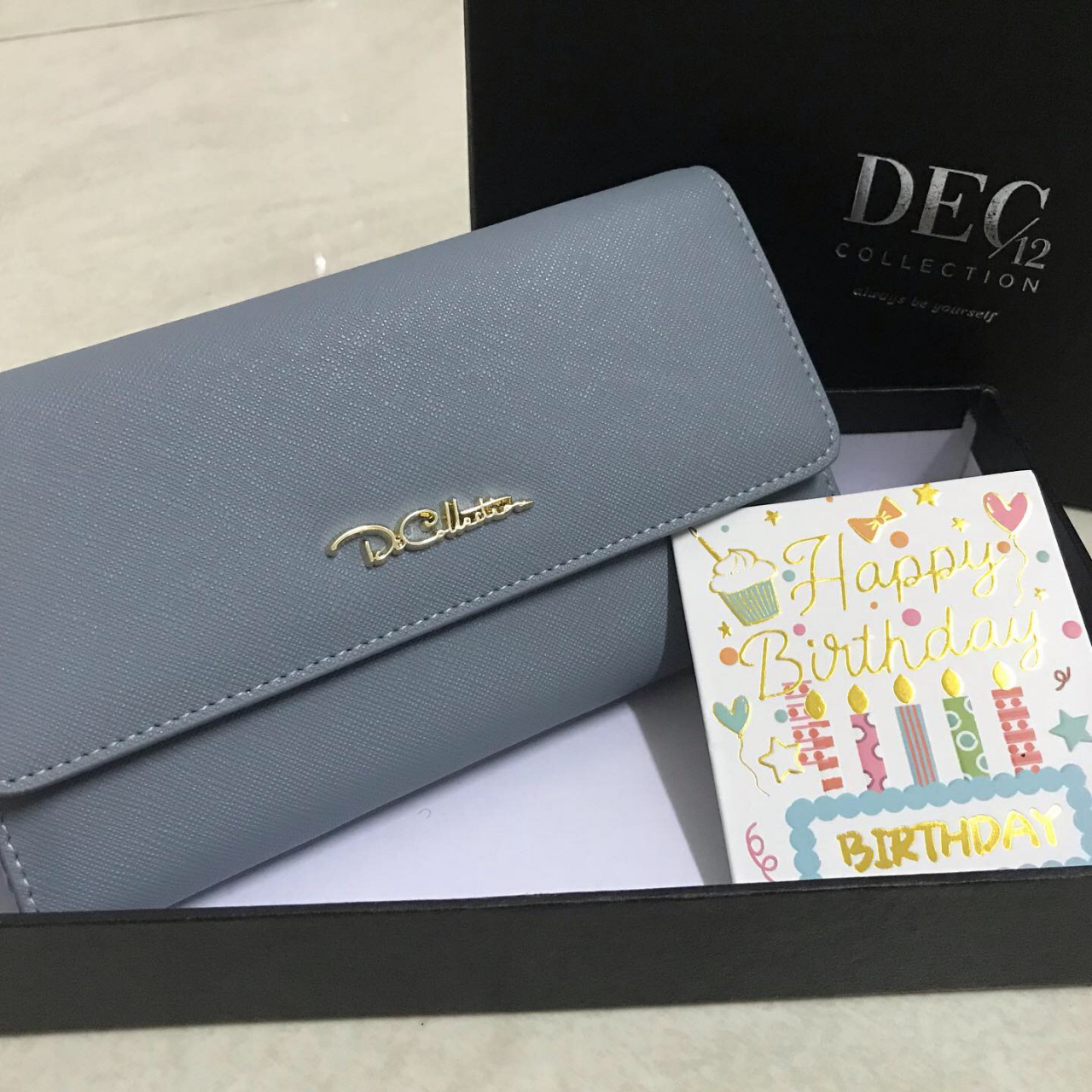 好好吃的nasi lemak蛋糕和閨蜜送的錢包