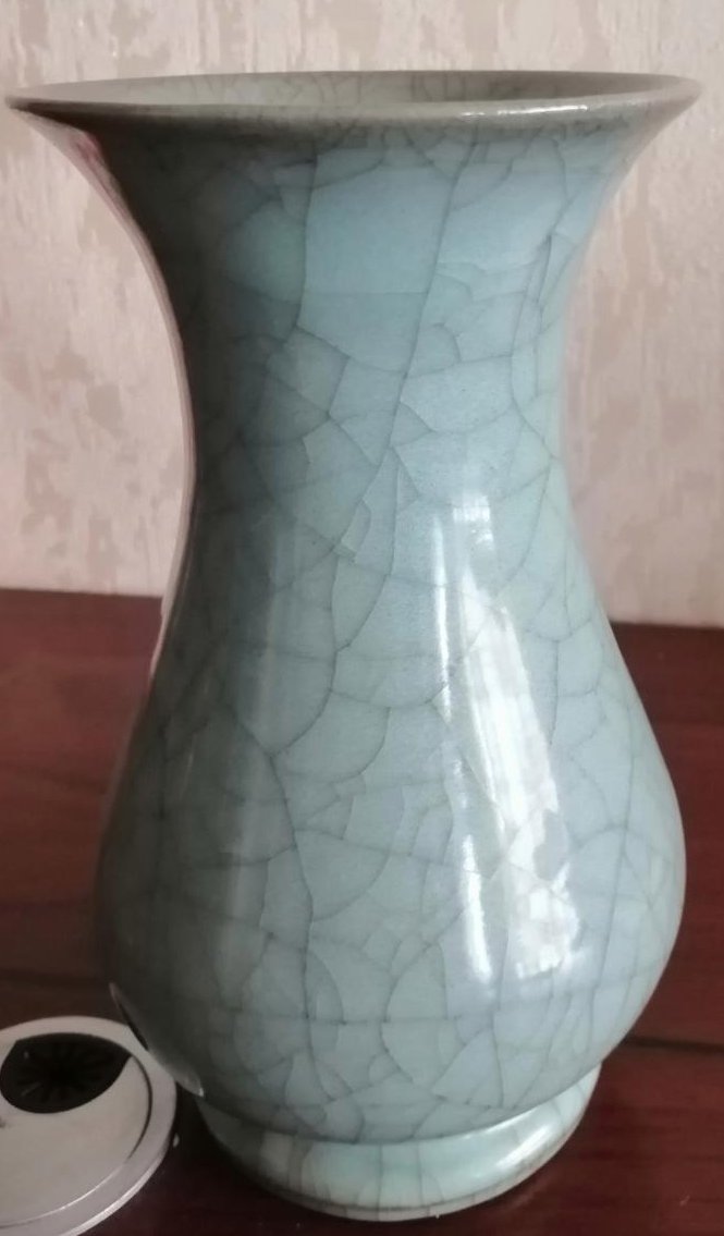 南宋郊坛下官窑 高:20cm,口径:11cm,底足:8.5cm