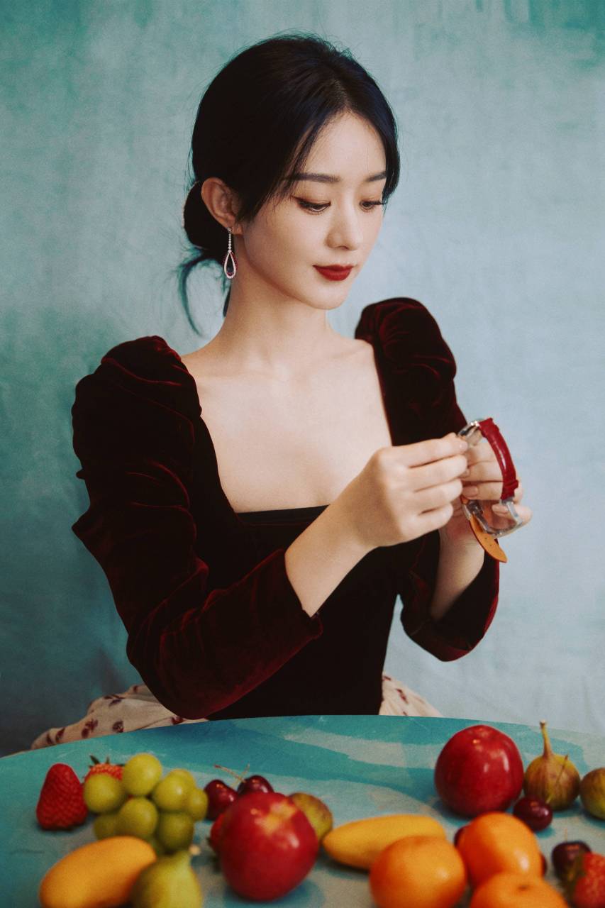 宋茜她至今还是单身,对男方要求很高. 2.