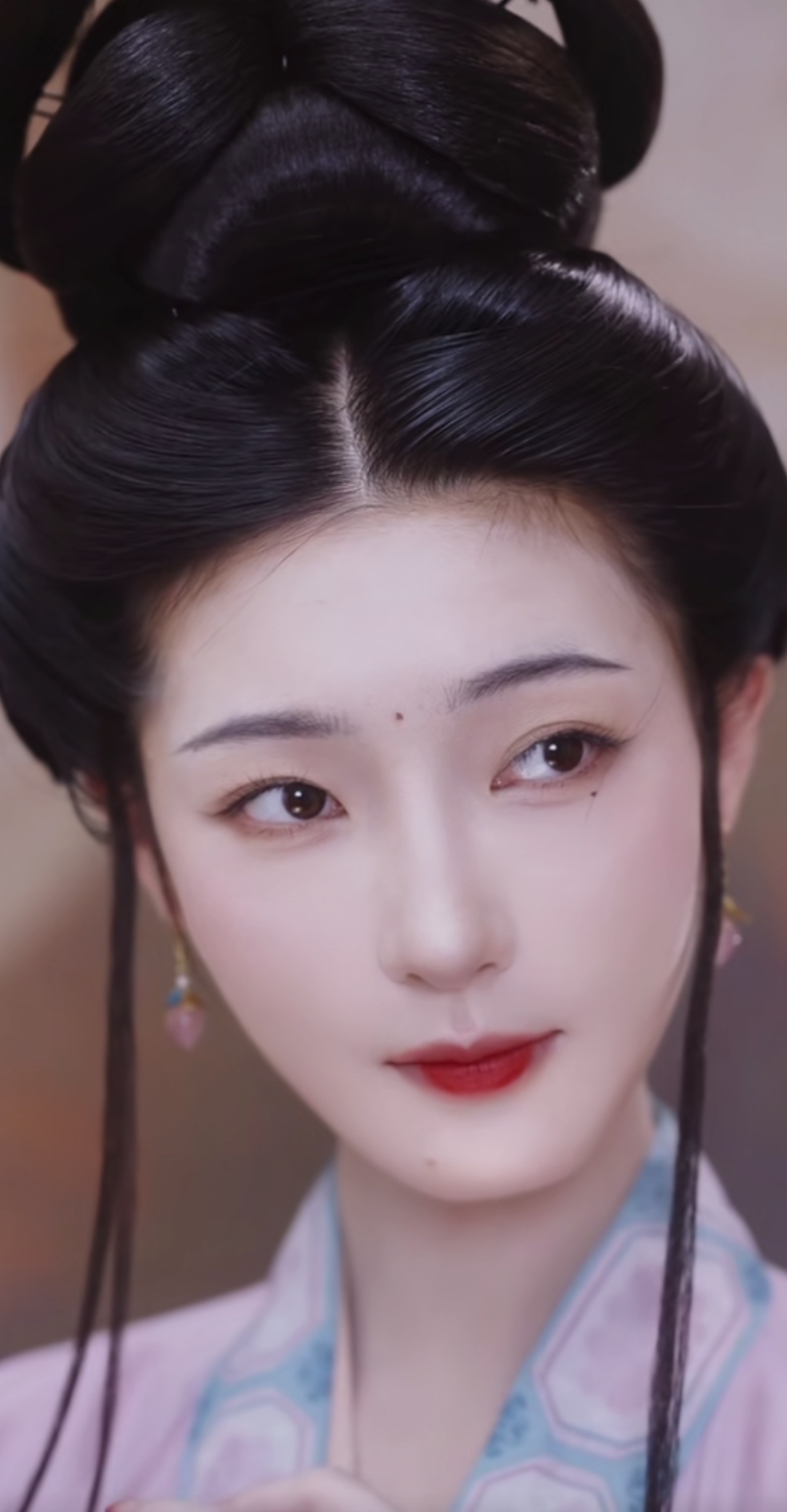 将琴代语兮,聊写衷肠.何日见许兮,慰我彷徨.