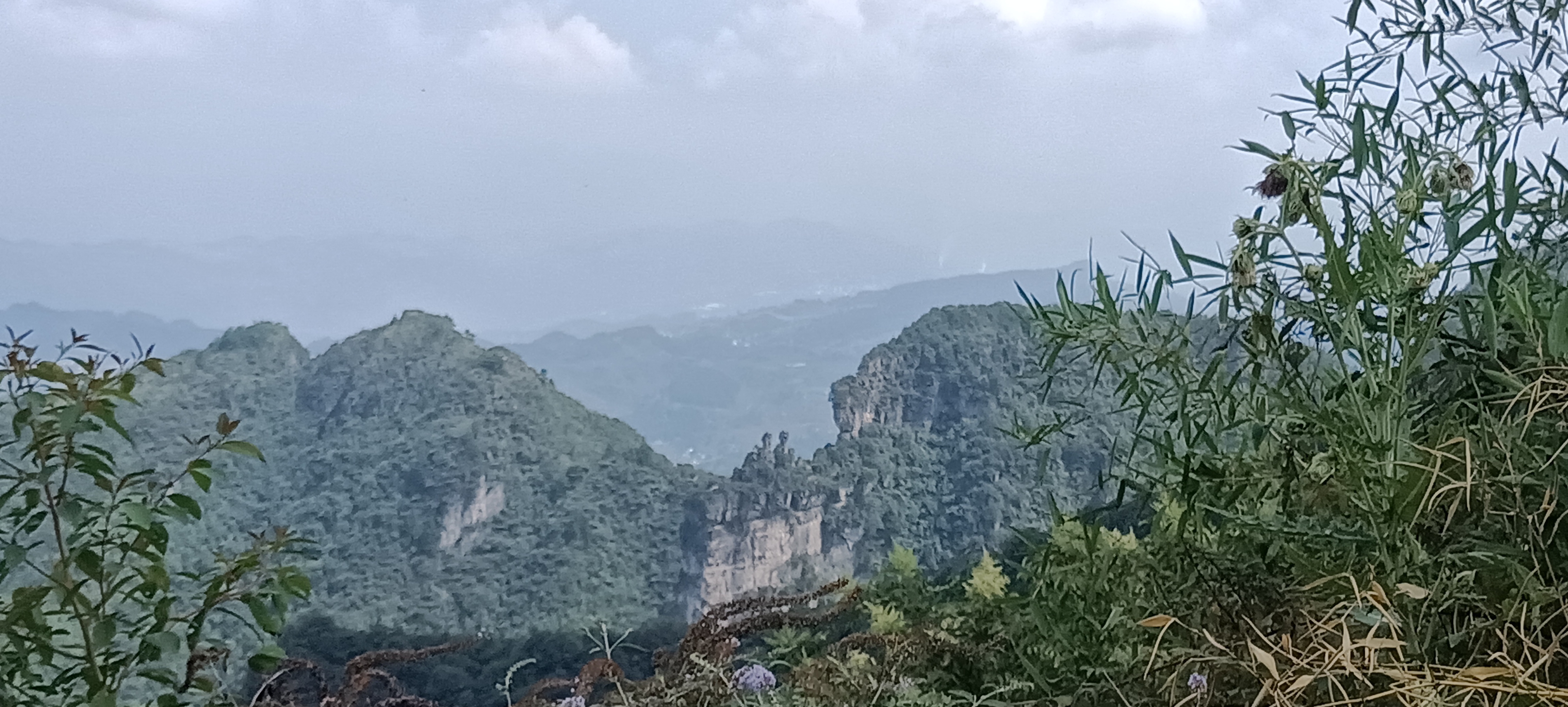 汇川区仙人山风景图片