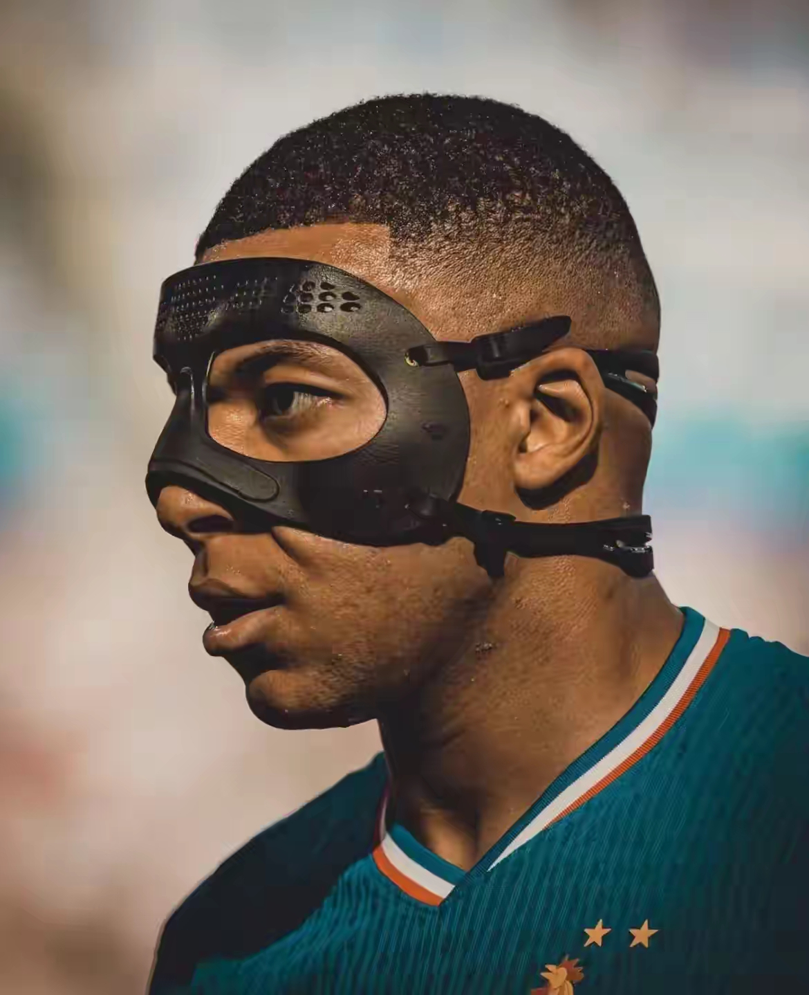 姆巴佩的时代还没到来,却很可能已经结束了 国家队来说,法国黄金一代