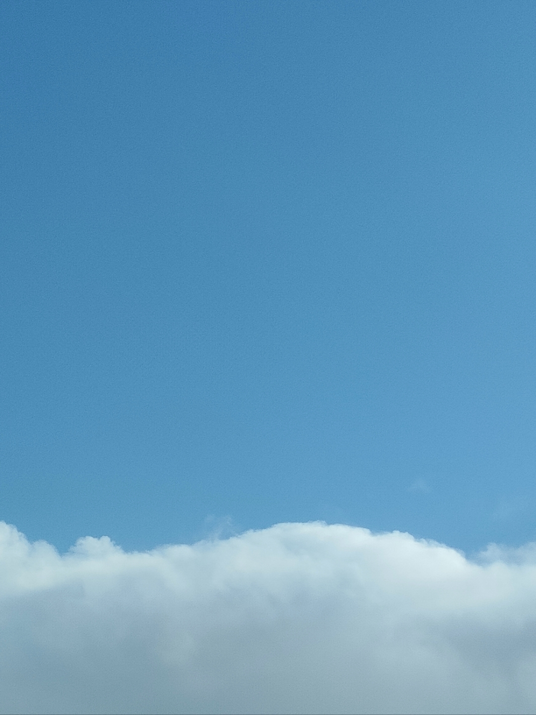 天空中的云朵, 像一片无垠的海洋