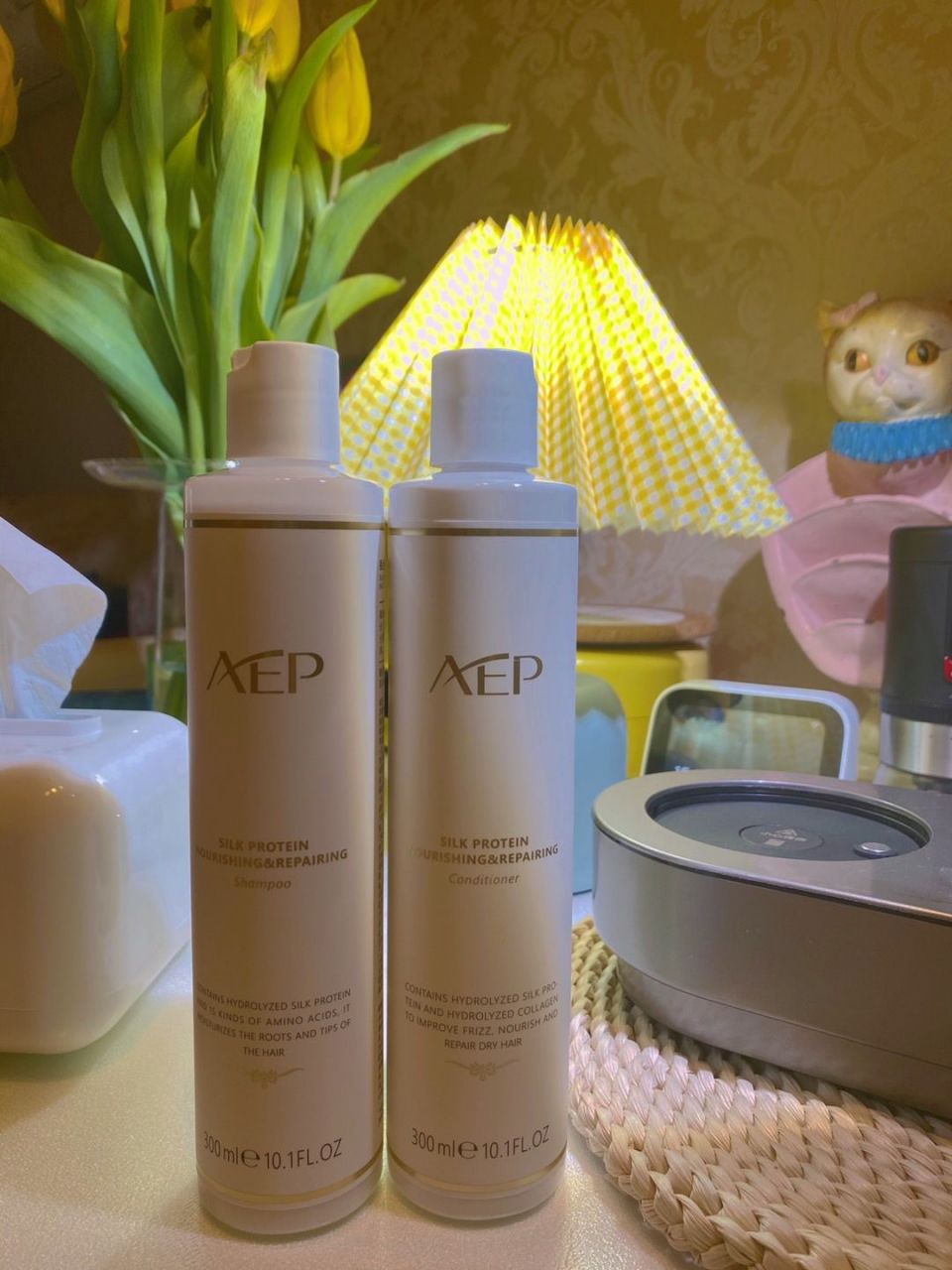 aep蚕丝蛋白洗发水 以前喜欢漂染颜色 发质极其的干枯毛躁 这款蚕丝