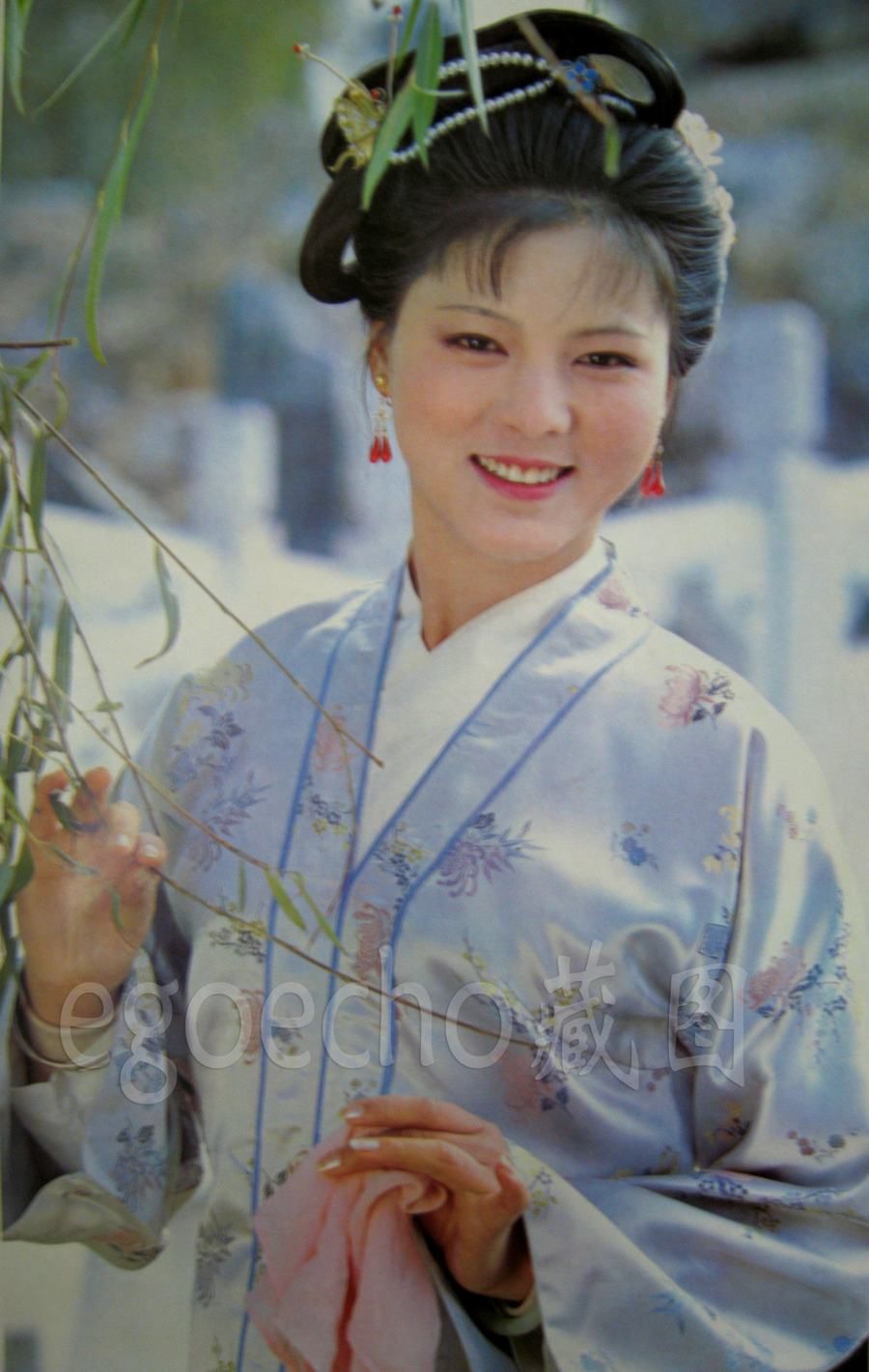 红楼梦中袭人的扮演者袁玫