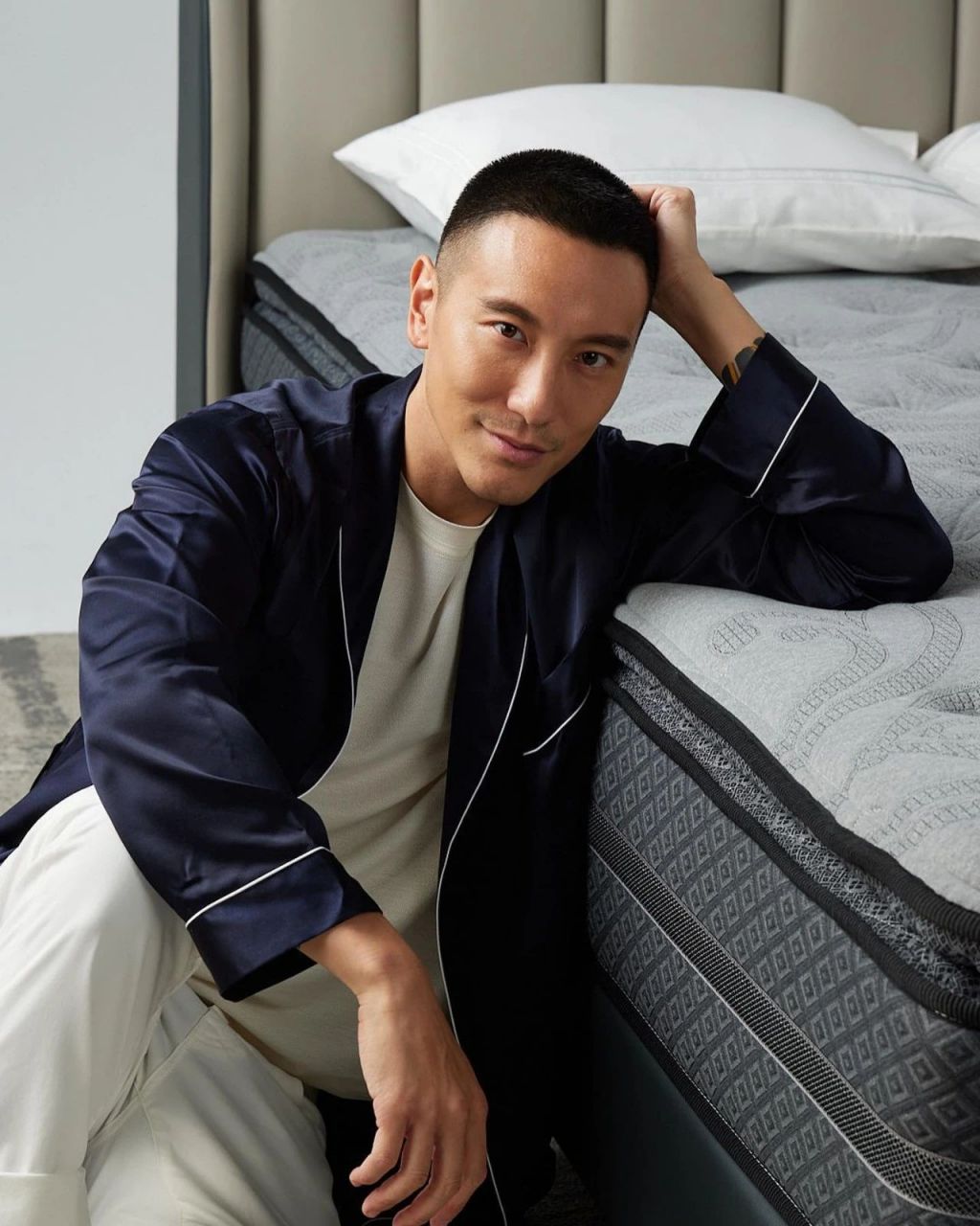 王阳明,纹身上瘾一男的!#娱乐最前沿