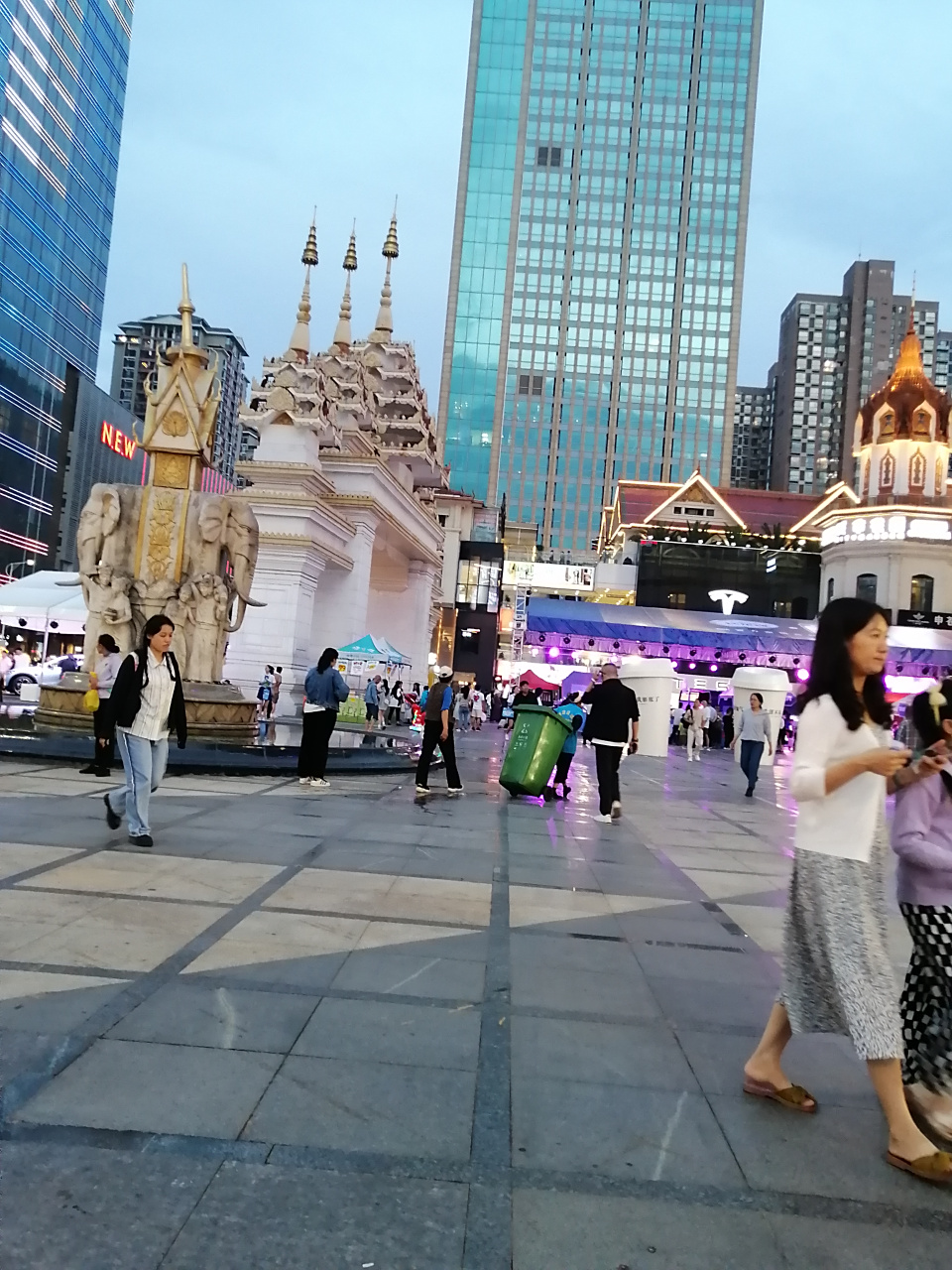 美丽的昆明一南亚风情园的魅力