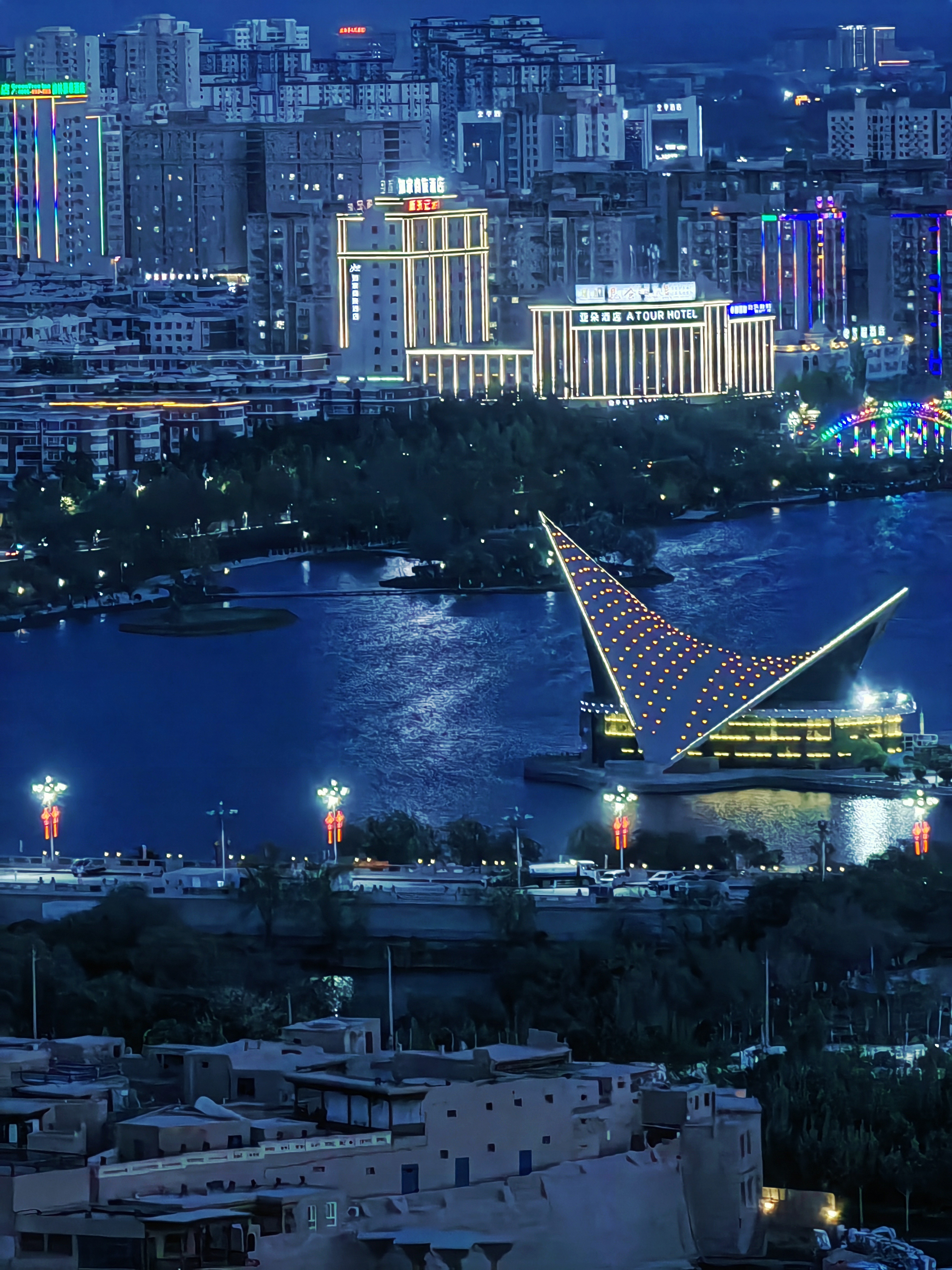 喀什夜景 风景图片