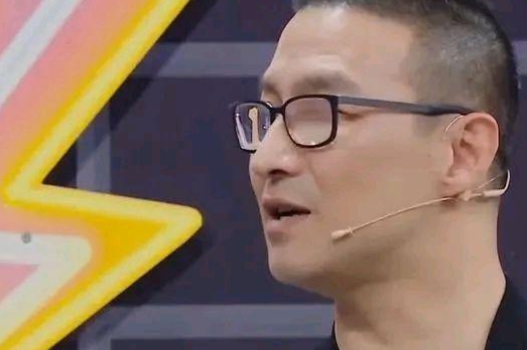 2021年那档子热火的《王牌对王牌》,摇滚界