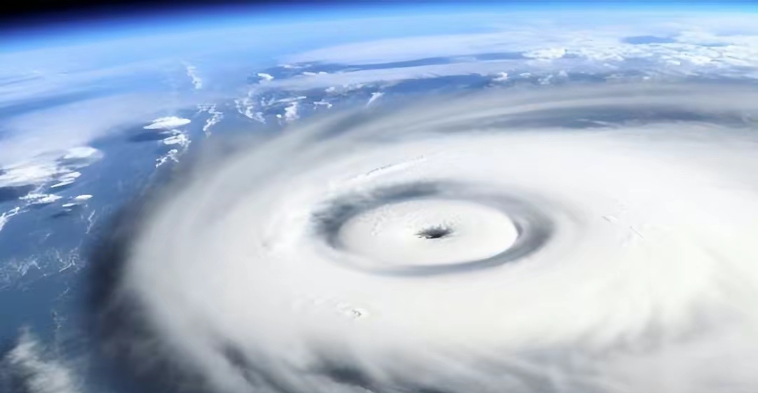 台风是"热带气旋"的一种,主要指中心持续风速每秒