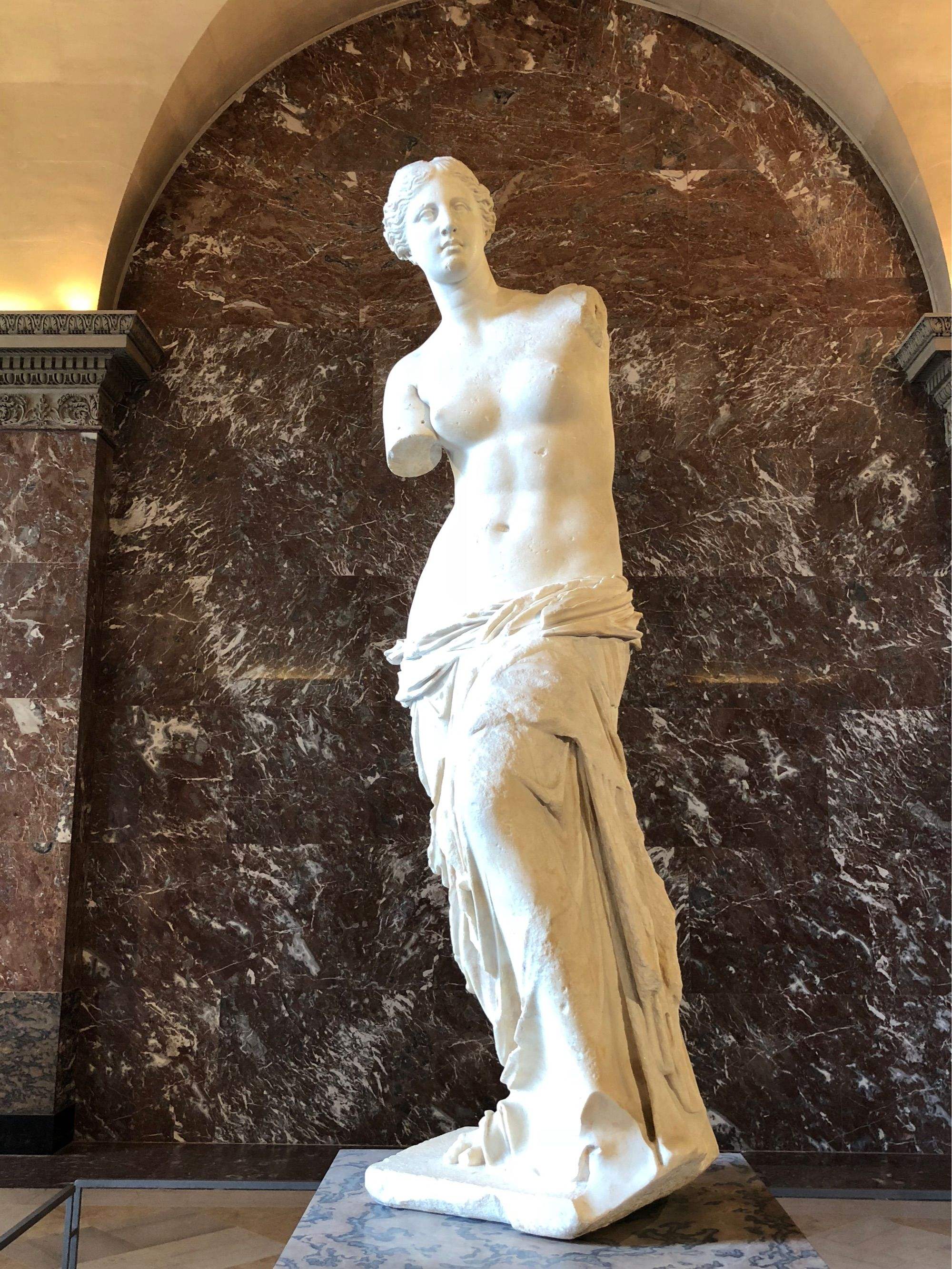 男人是很简单的生物 直线的 没那么多内心戏西方美学的代表人物雕塑