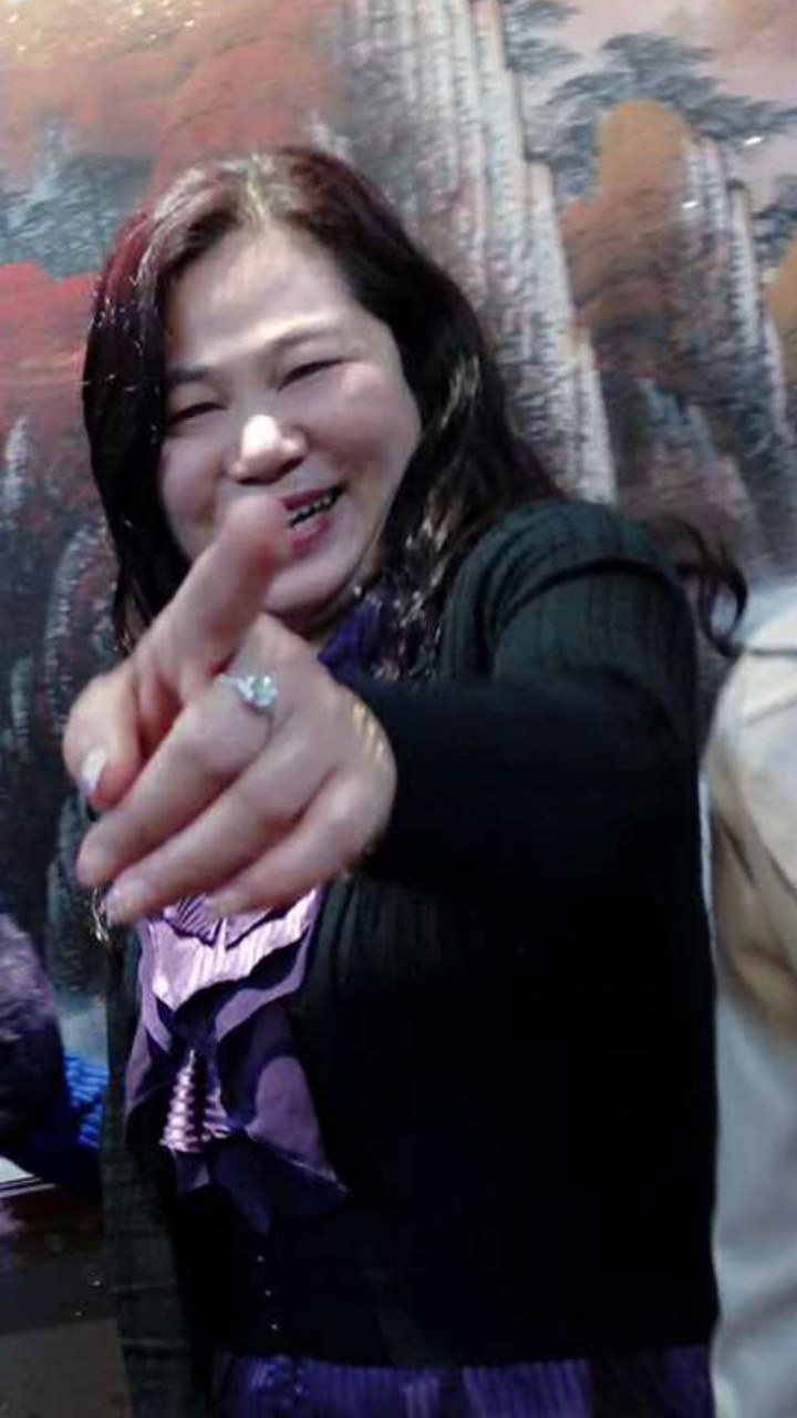 刘溜莲 靓靓春卷来咯 吕门庆看是不是有一腿