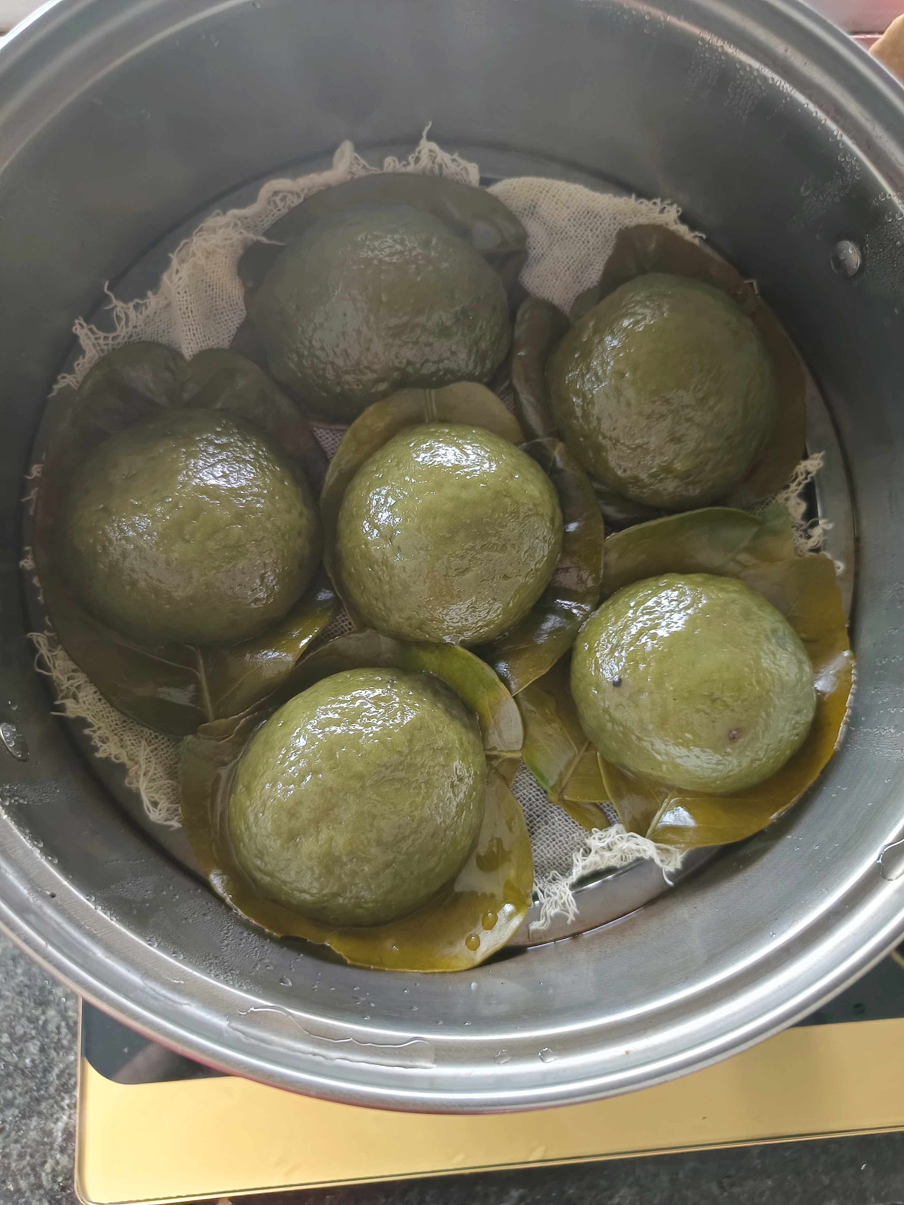 艾粑粑,春天的味蕾狂欢,千万别错过!作为广西的特产.
