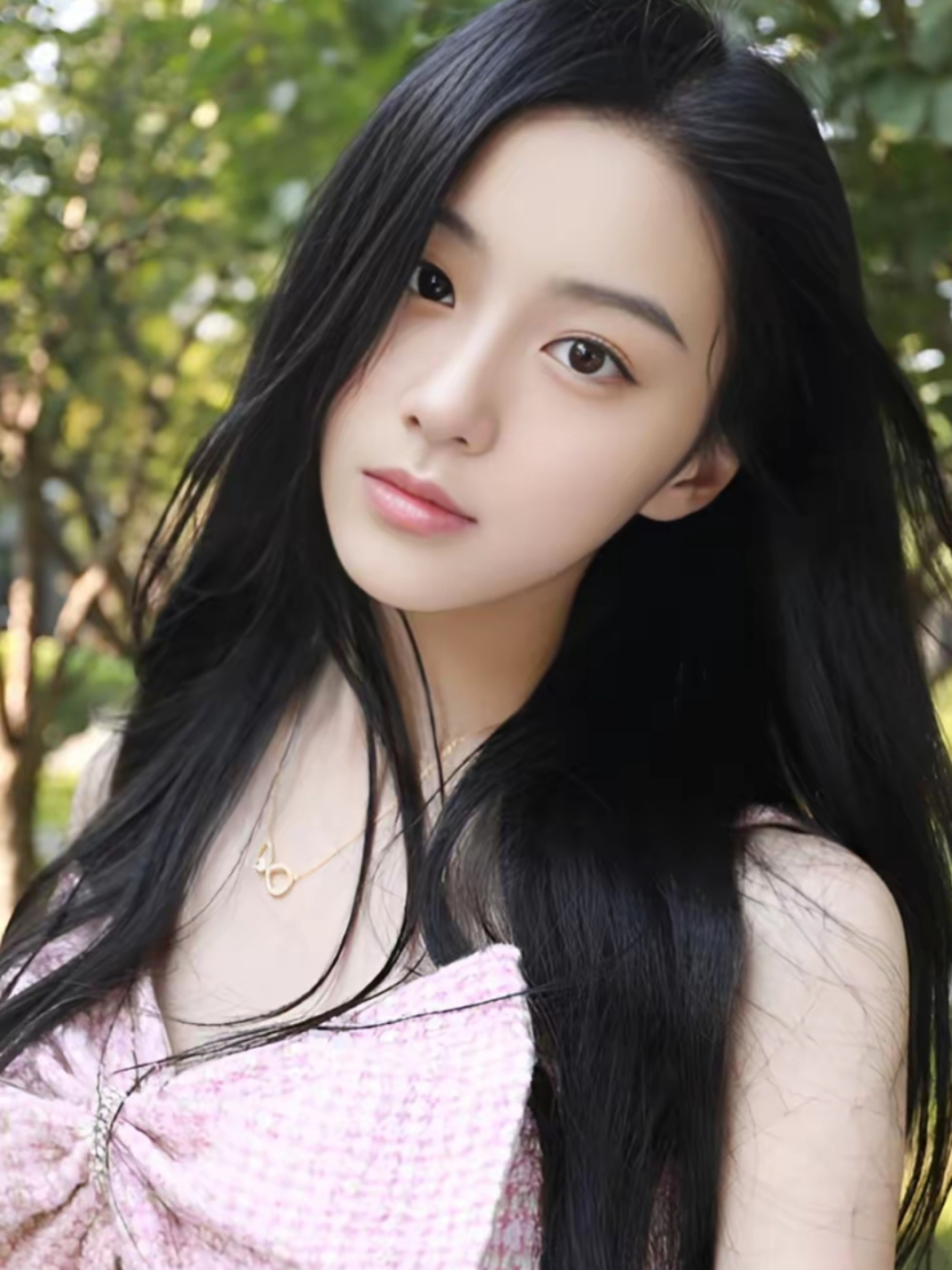 长江后浪推前浪,其实00后还有很多小花有待于我们去深入挖掘和发