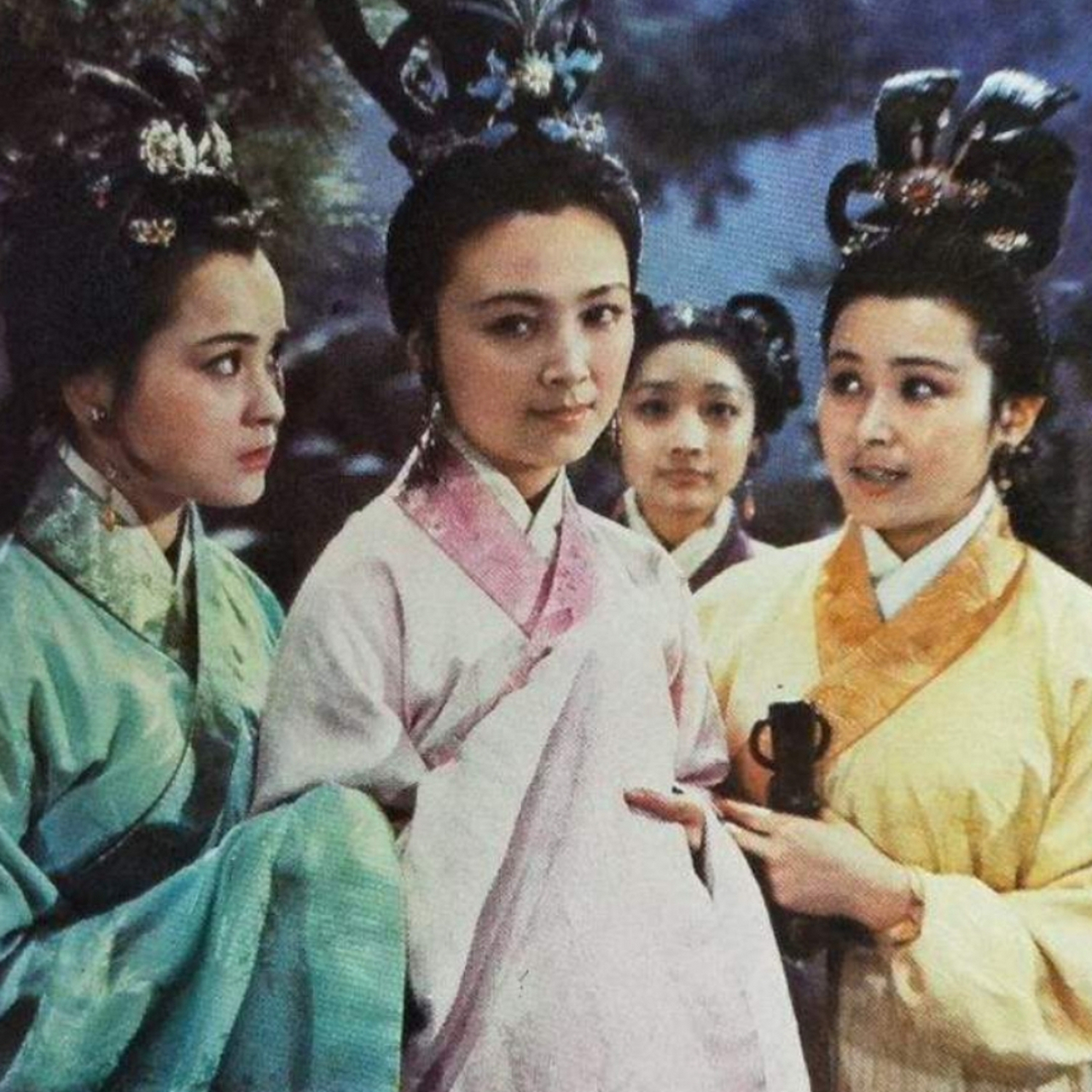 八十年代老电影之《笔中情》,1982年由上海电影制片厂拍摄,王薇,赵静
