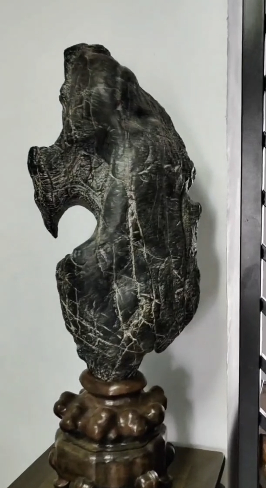 灵璧石,天地之灵秀,岁月之珍藏.