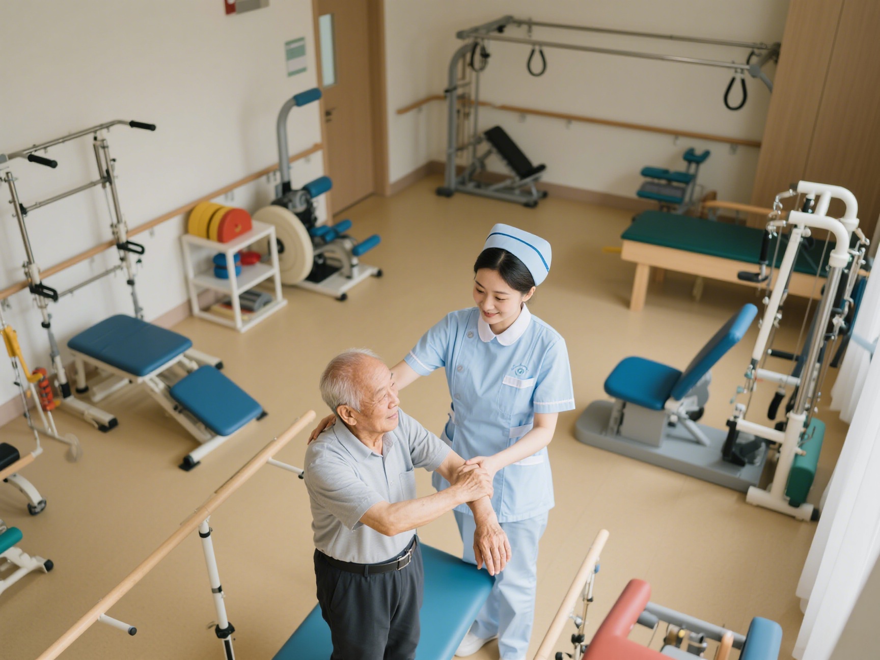 北京阜外医院、护士全程协助陪同跑腿挂号服务，深受患者信赖的简单介绍