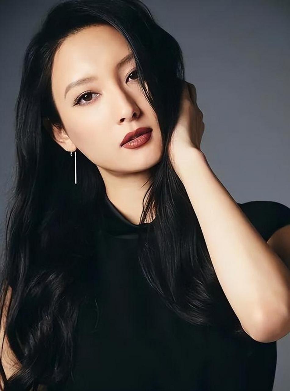 菜菜绪——九头身霸气女王